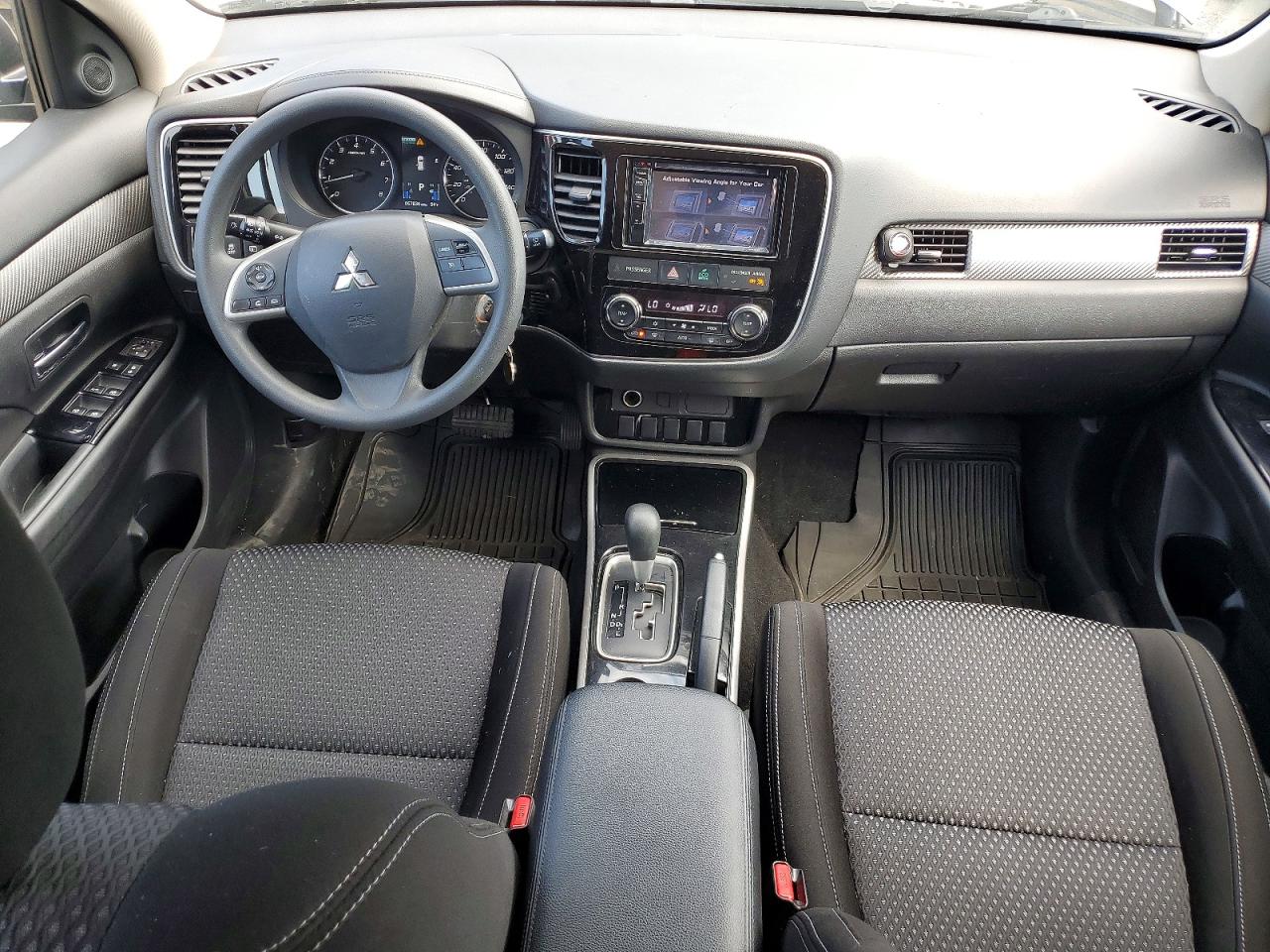 2018 MITSUBISHI OUTLANDER