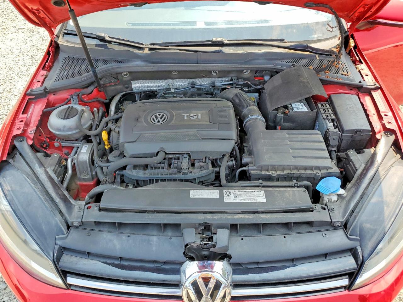 2015 VOLKSWAGEN GOLF