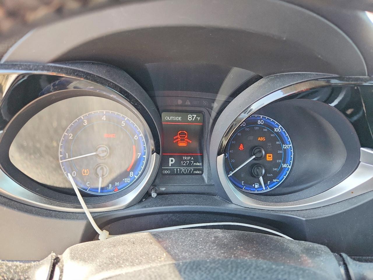 2015 TOYOTA COROLLA