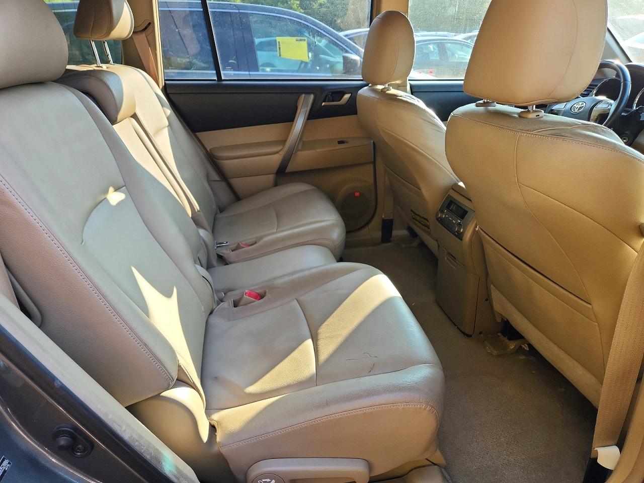 2008 TOYOTA HIGHLANDER