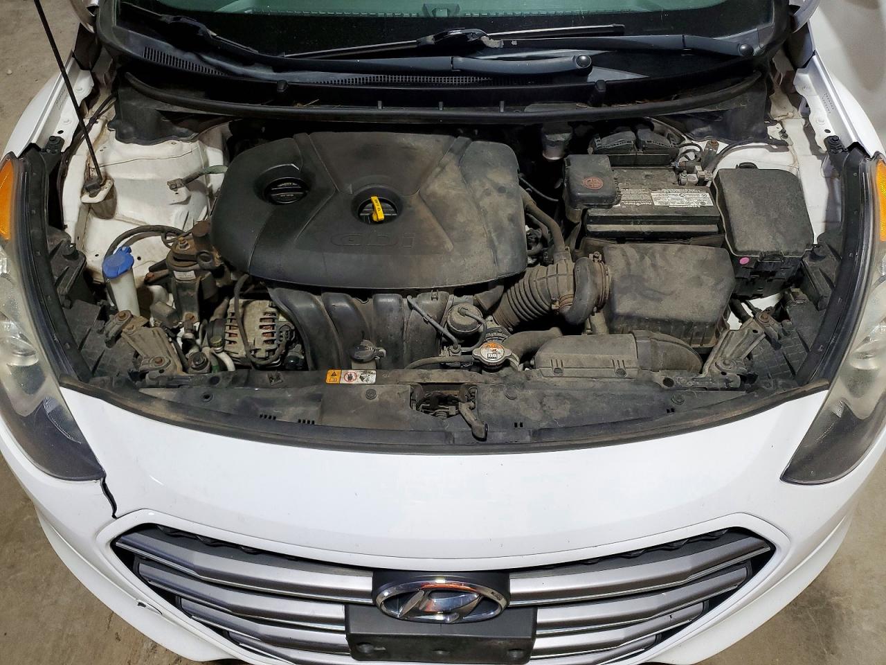 2016 HYUNDAI ELANTRA
