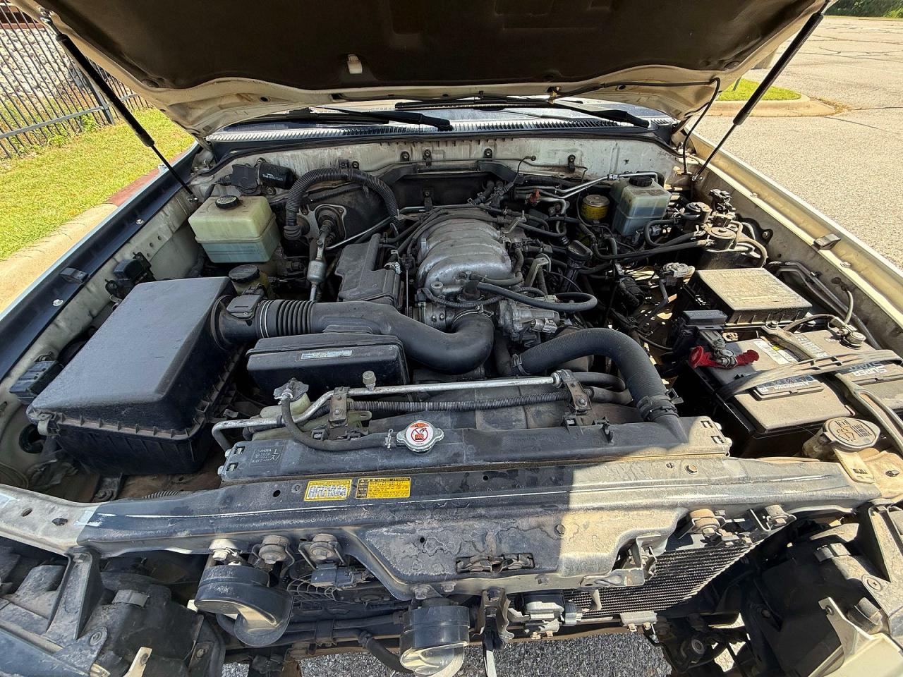 1998 LEXUS LX470