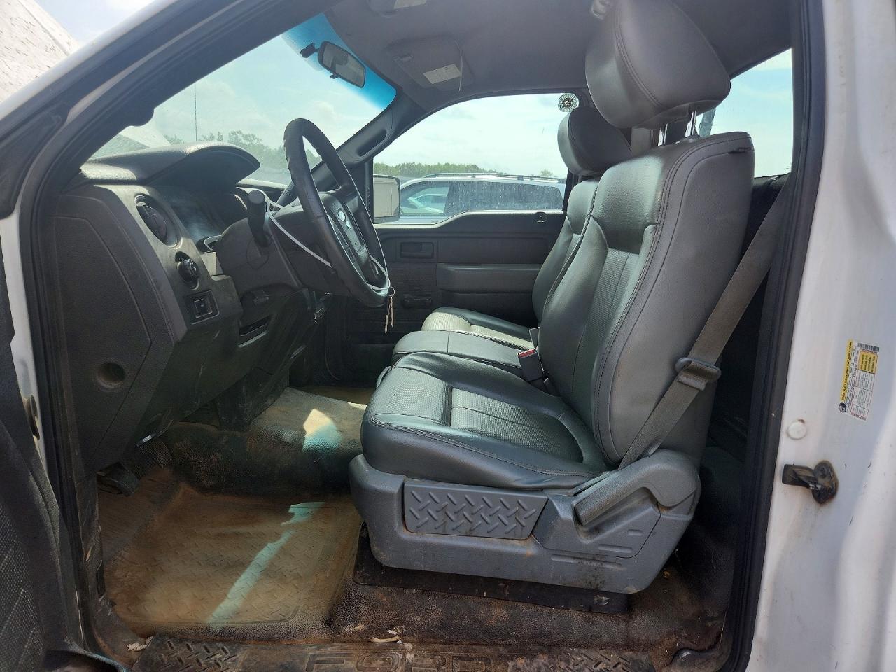 2013 FORD F150