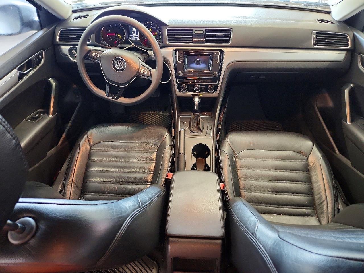 2018 VOLKSWAGEN PASSAT