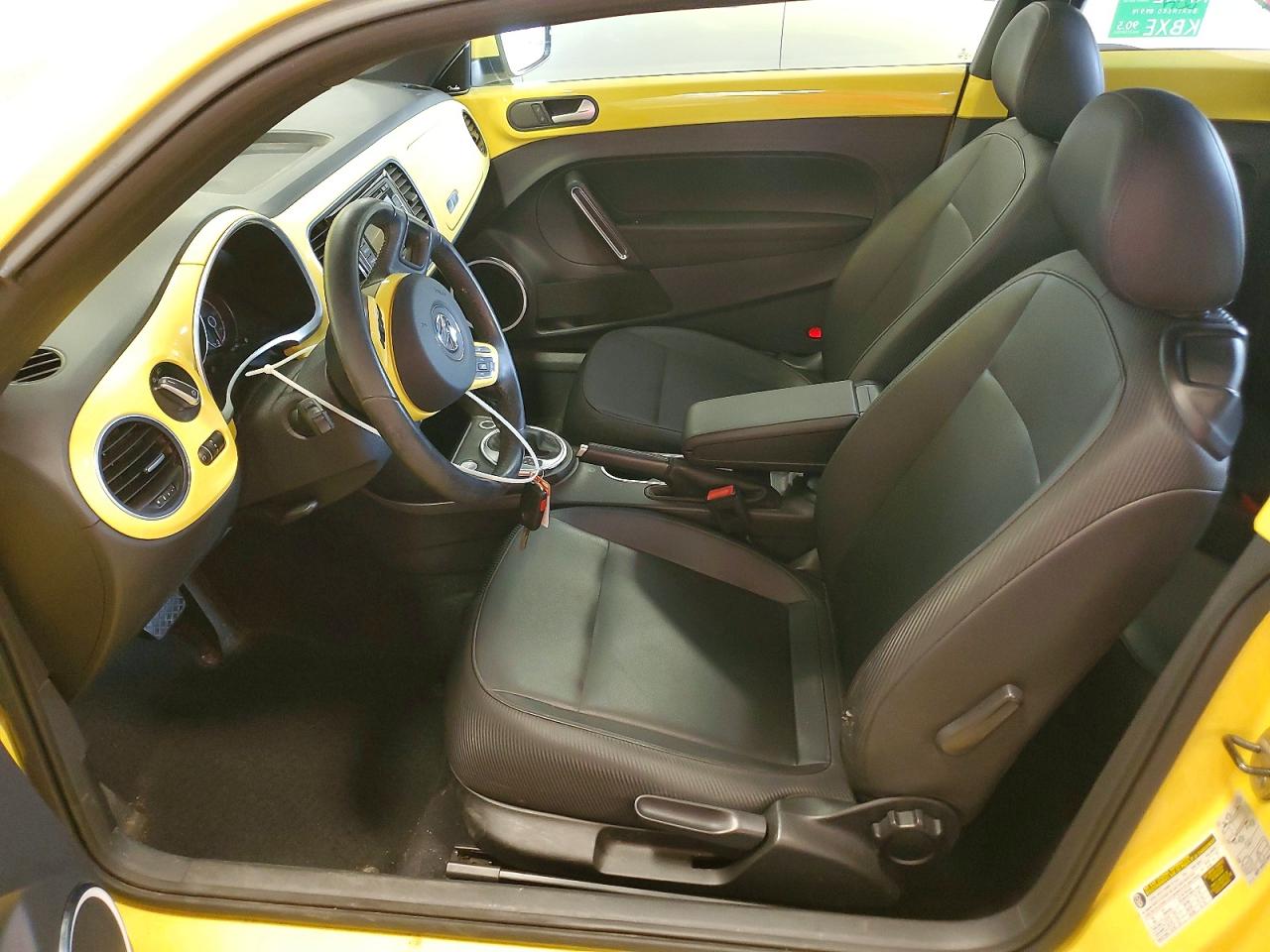2013 VOLKSWAGEN BEETLE