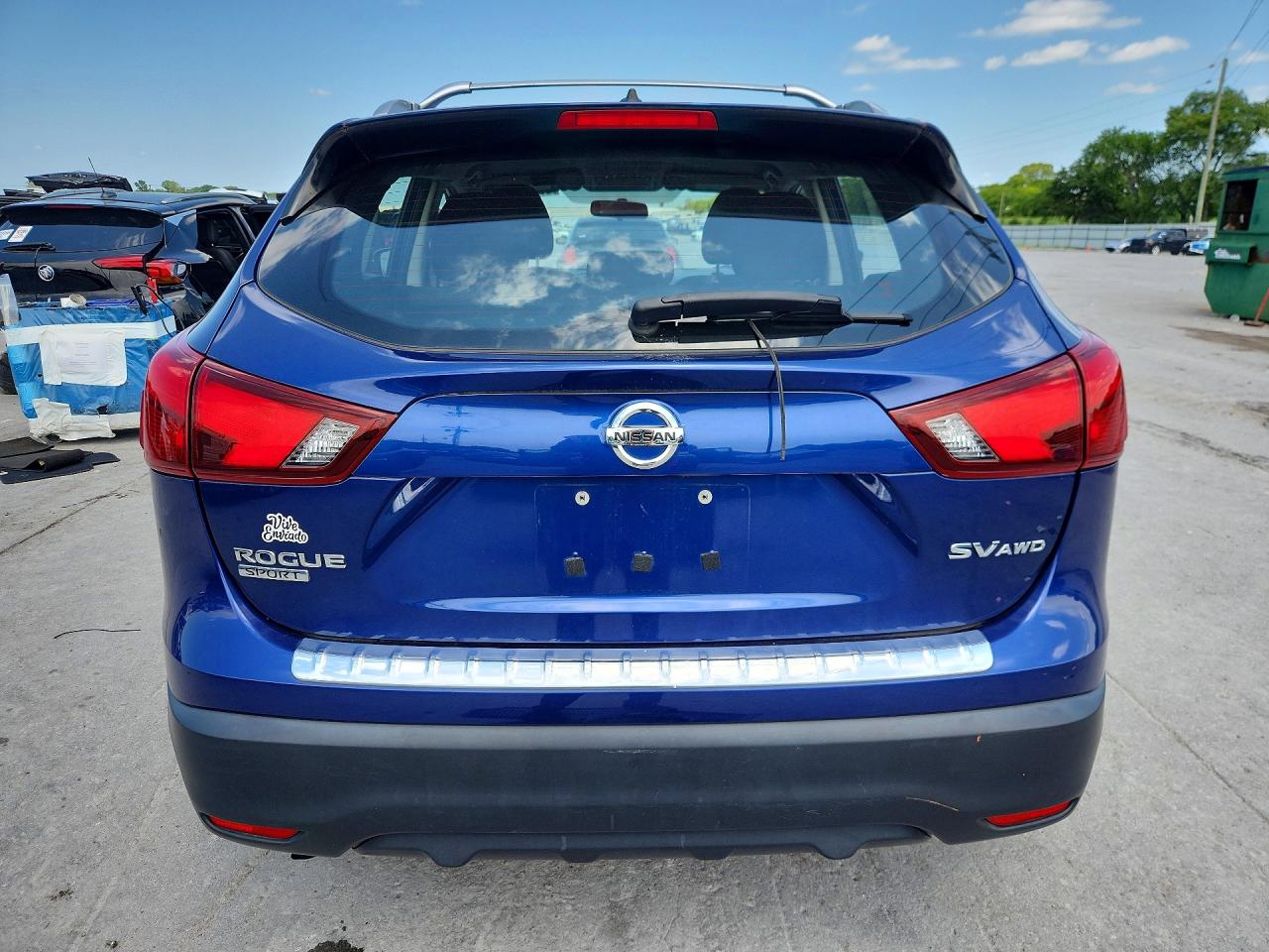 2017 NISSAN ROGUE