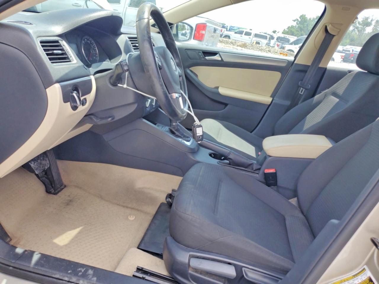 2014 VOLKSWAGEN JETTA