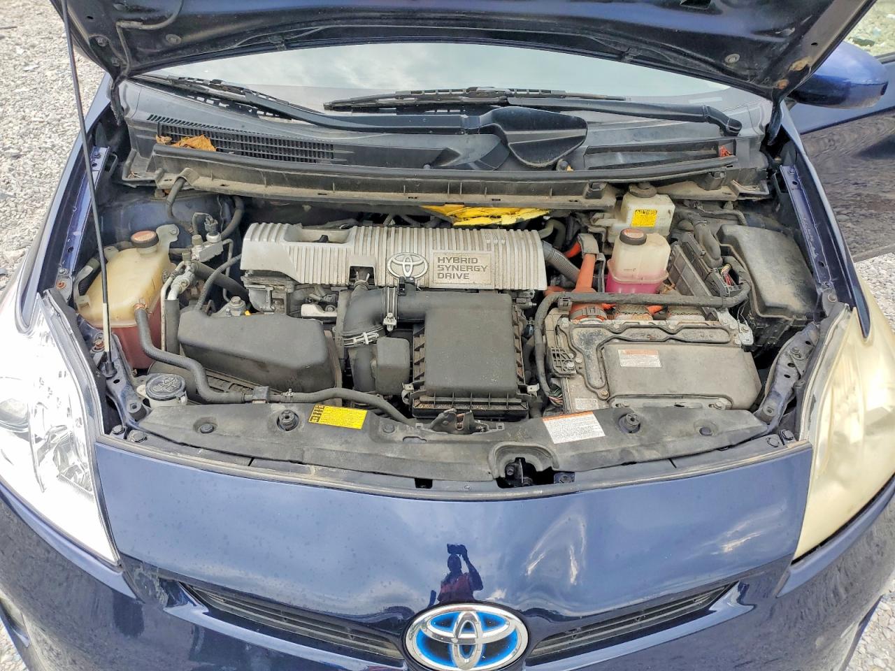 2015 TOYOTA PRIUS