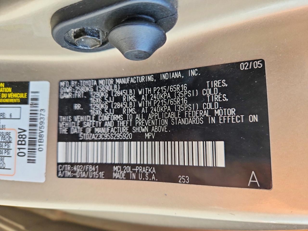 2005 TOYOTA SIENNA