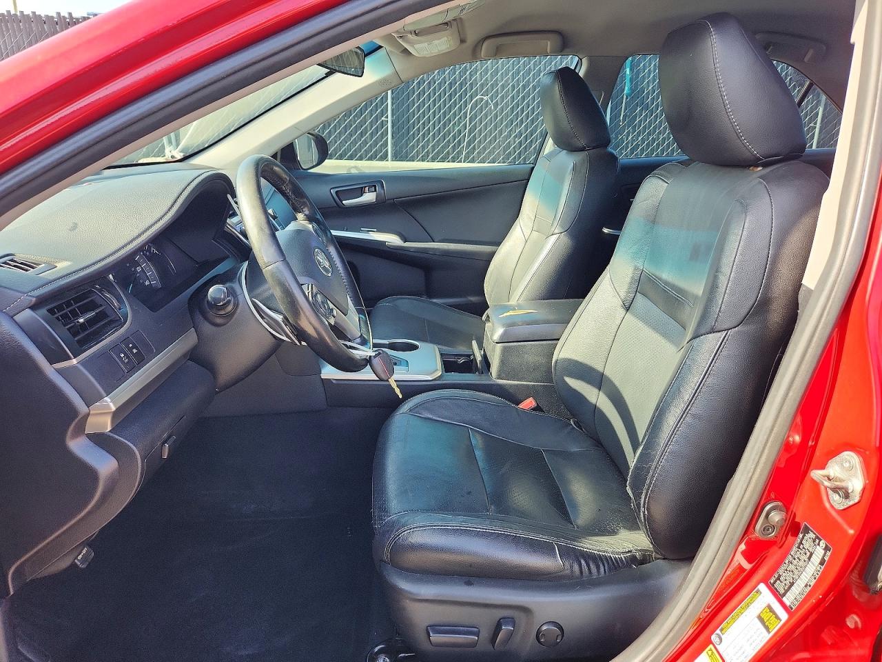 2014 TOYOTA CAMRY