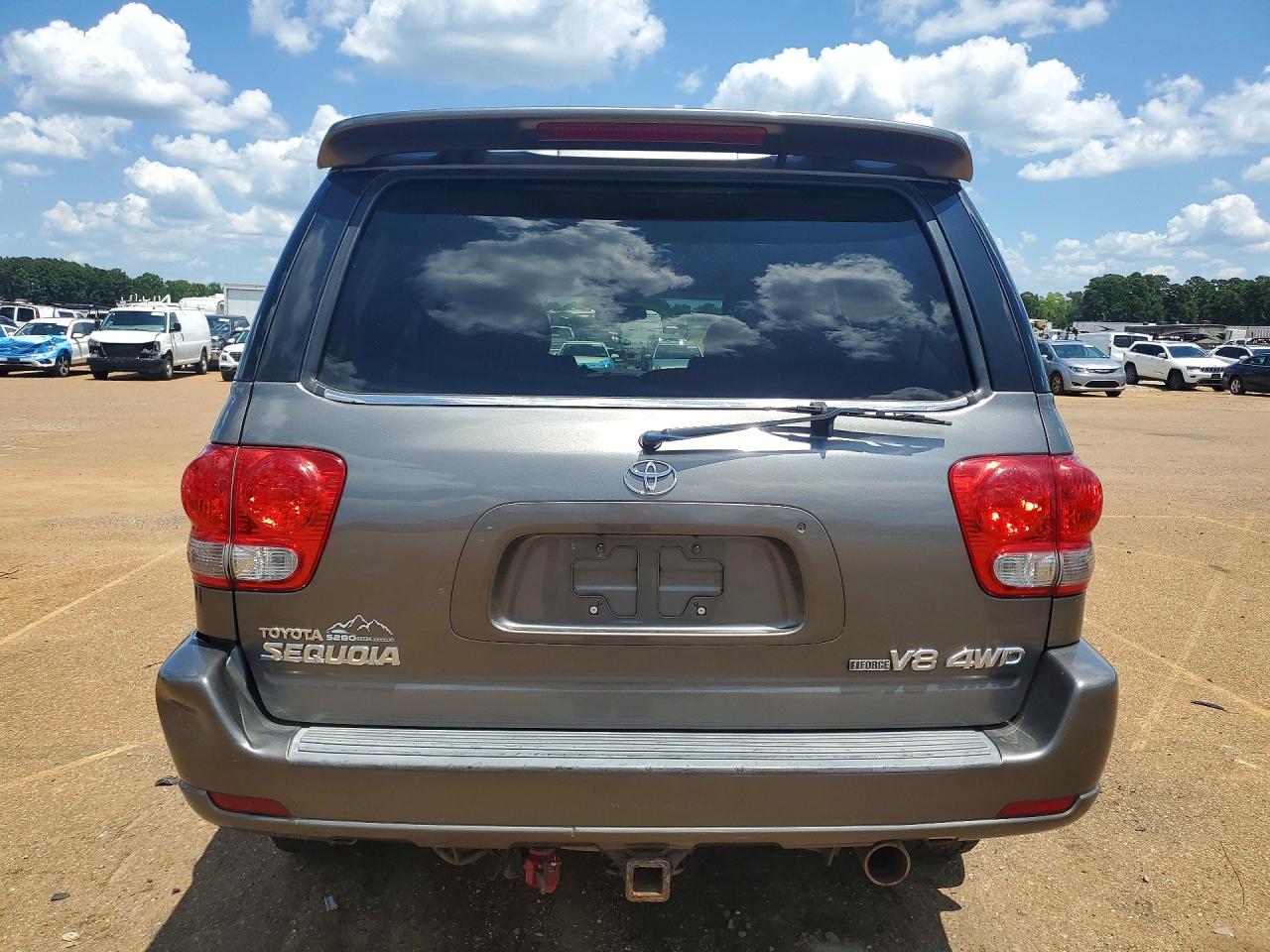 2005 TOYOTA SEQUOIA