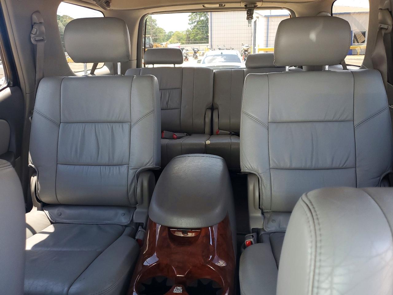 2005 TOYOTA SEQUOIA