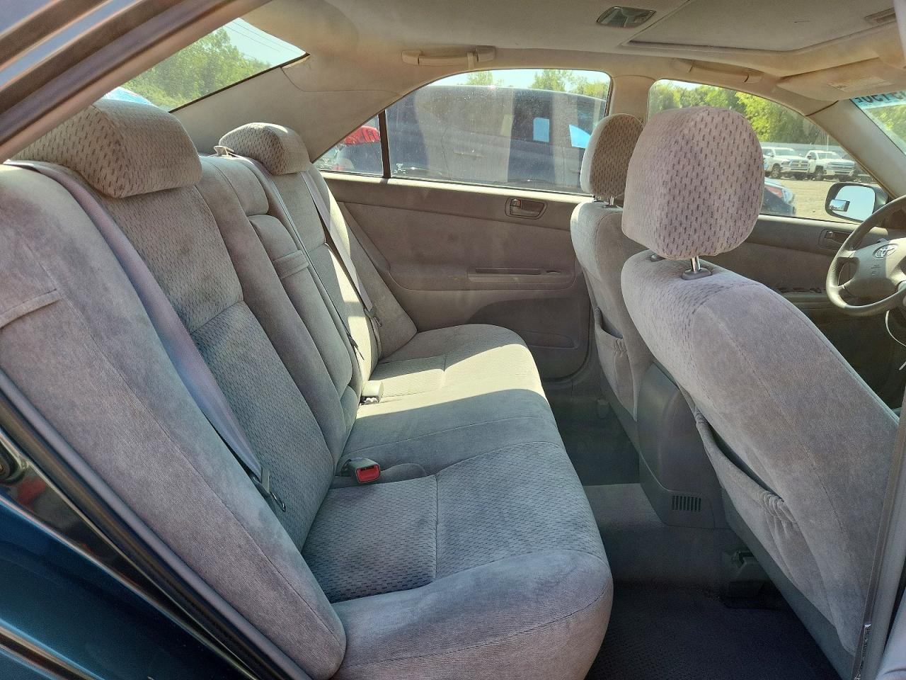 2004 TOYOTA CAMRY