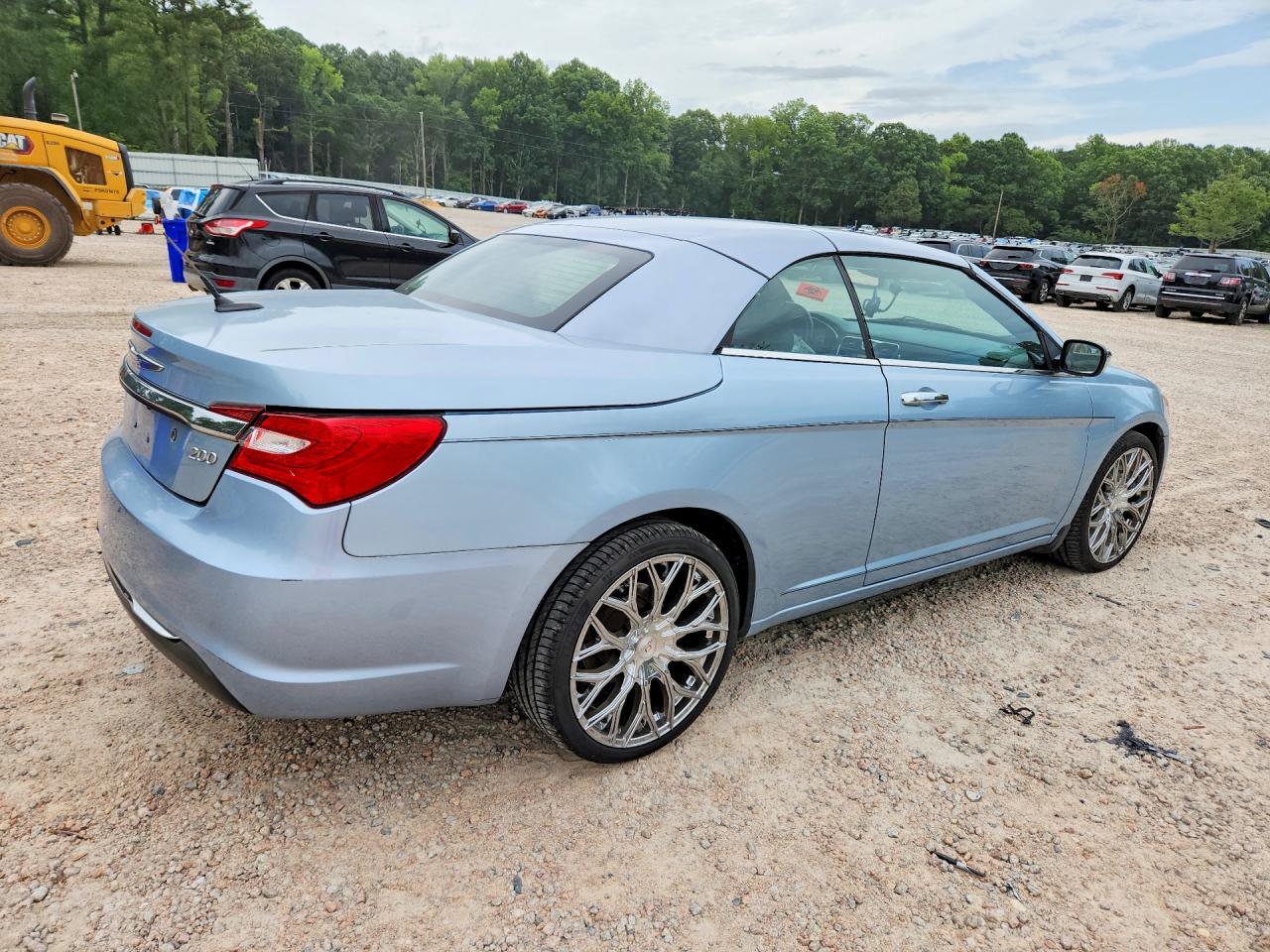 2013 CHRYSLER 200