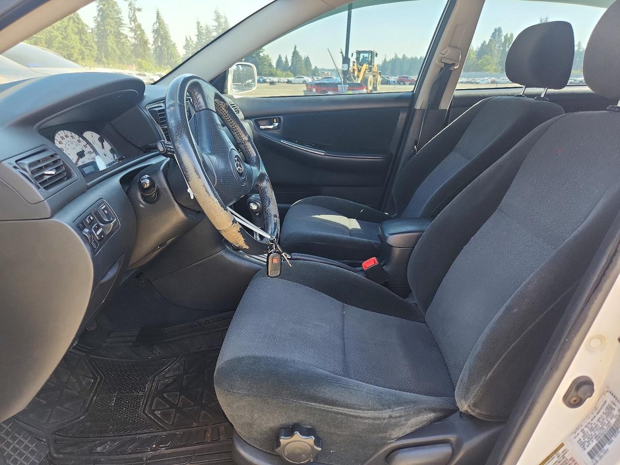 2004 TOYOTA COROLLA