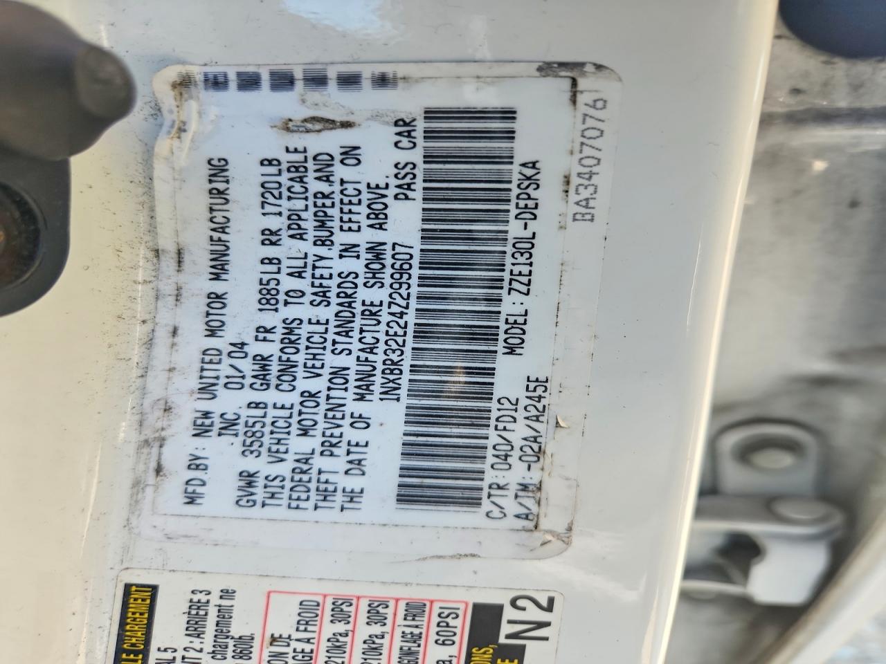 2004 TOYOTA COROLLA