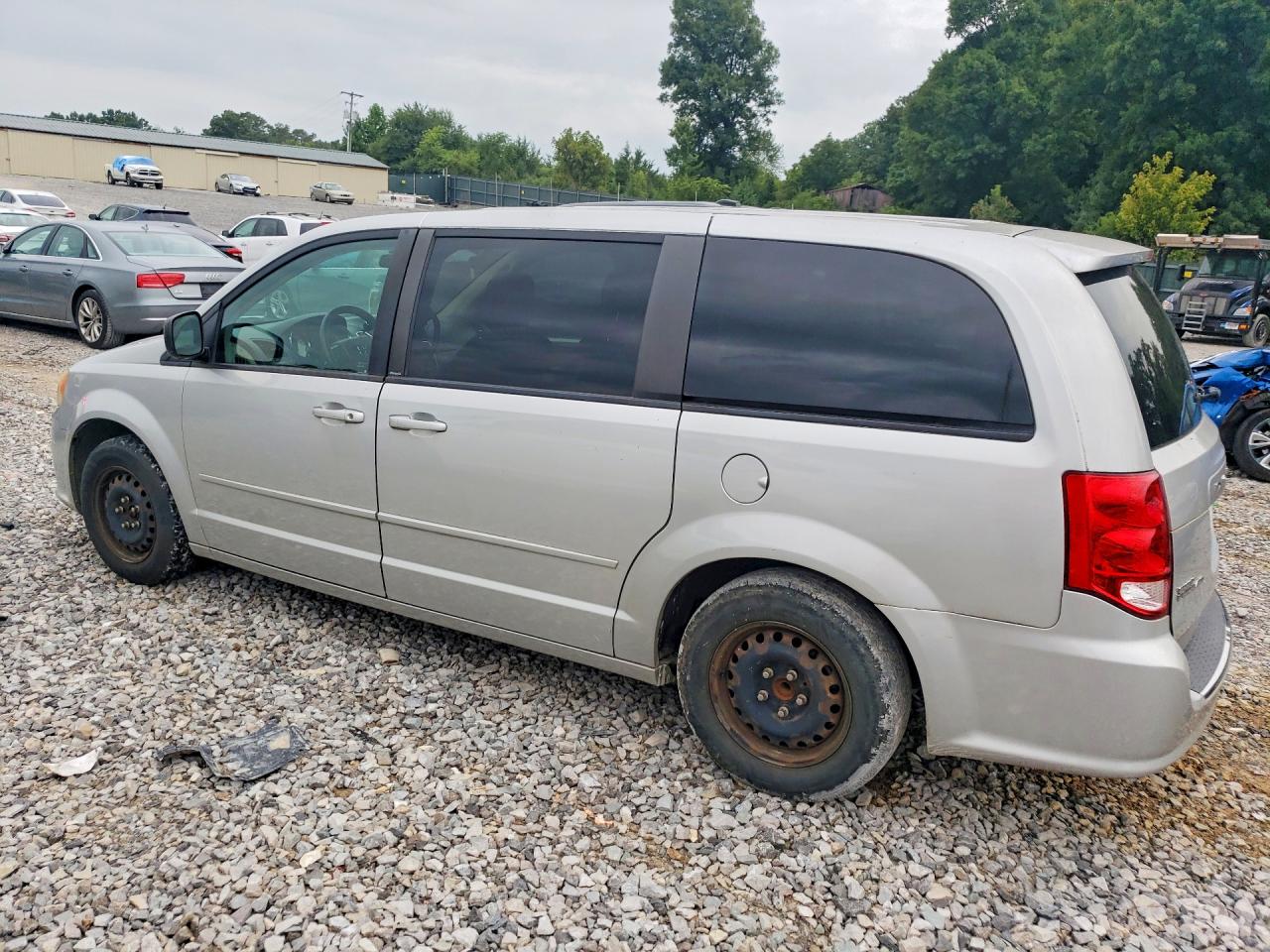 2011 DODGE CARAVAN