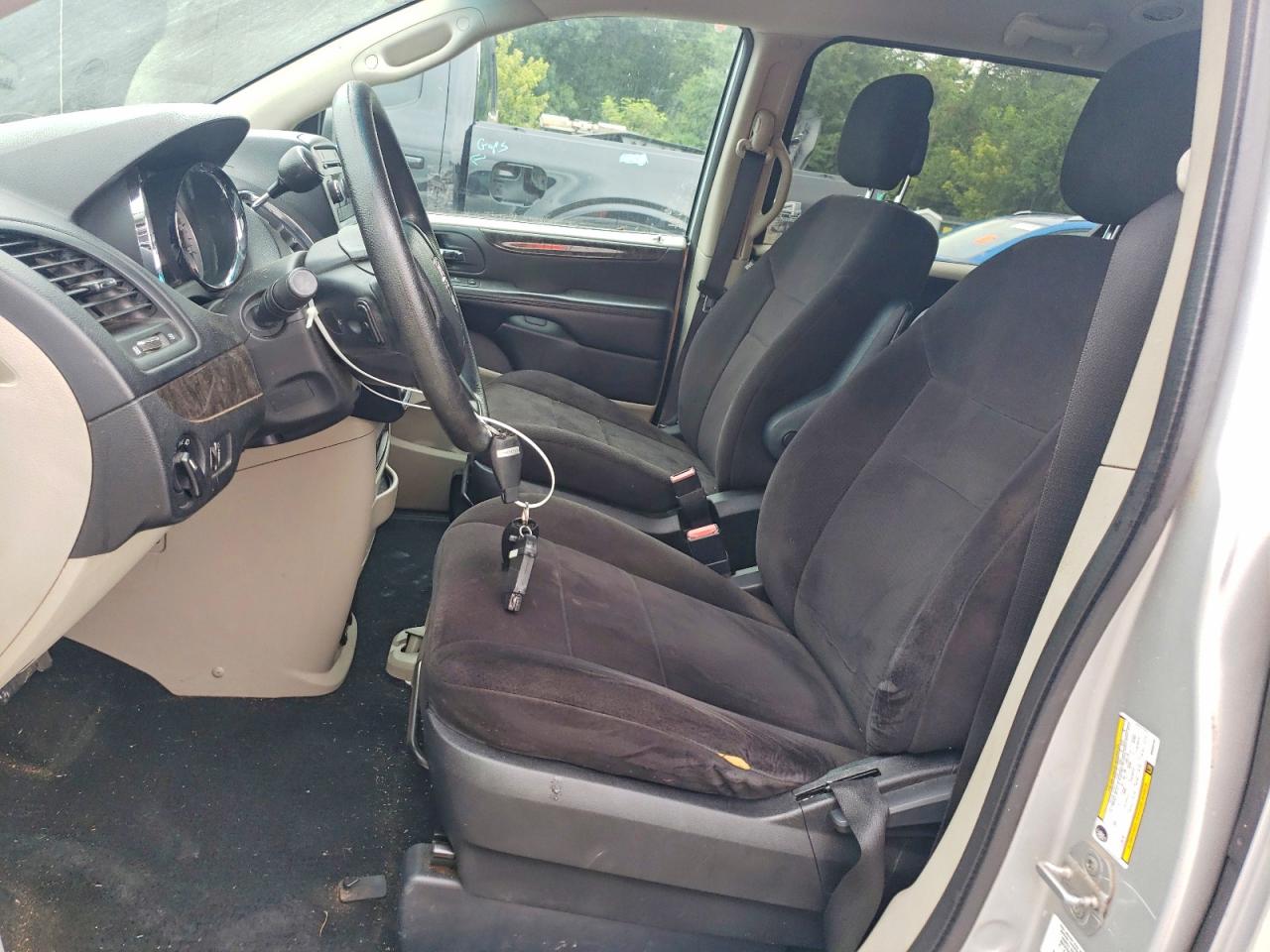 2011 DODGE CARAVAN