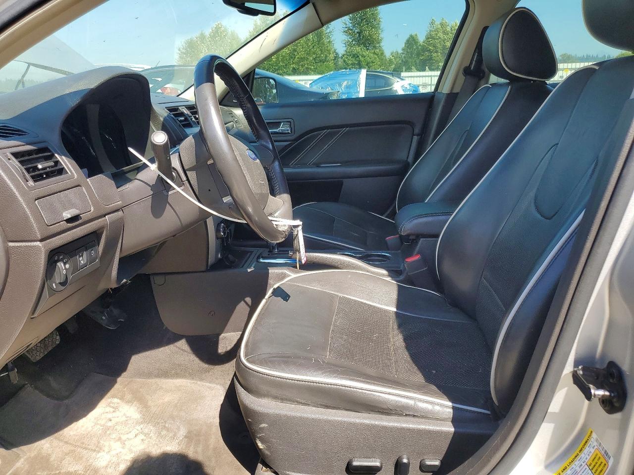 2011 FORD FUSION