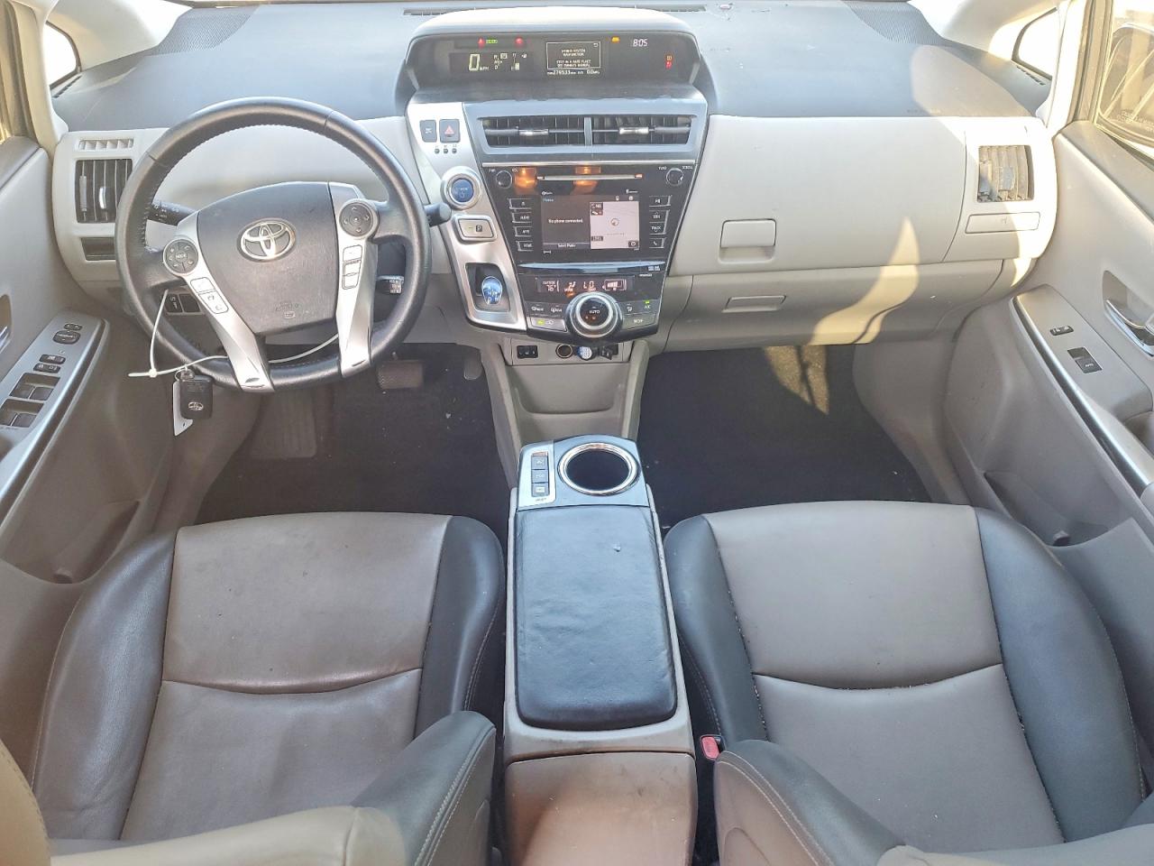 2016 TOYOTA PRIUS