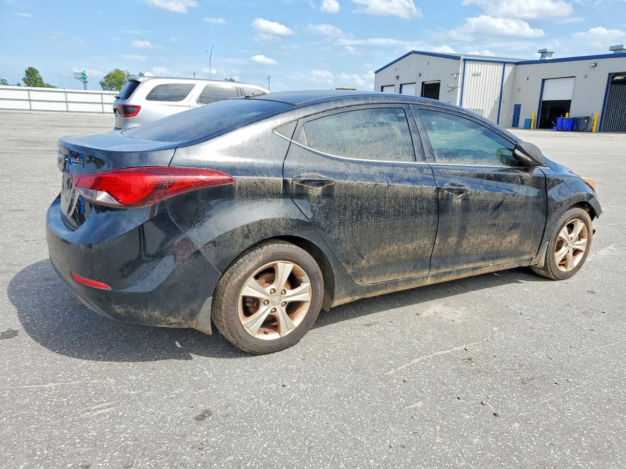 2016 HYUNDAI ELANTRA
