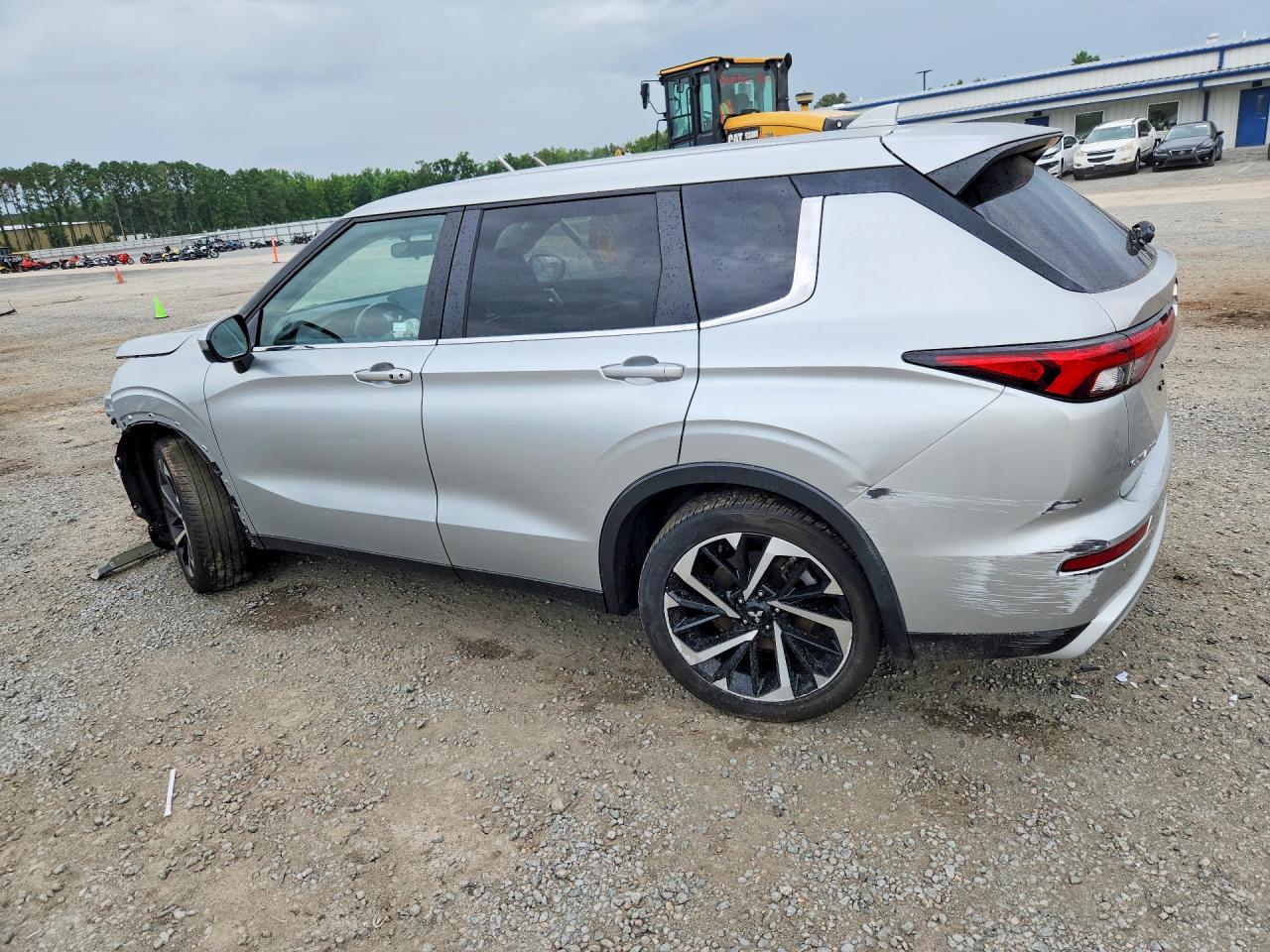 2024 MITSUBISHI OUTLANDER