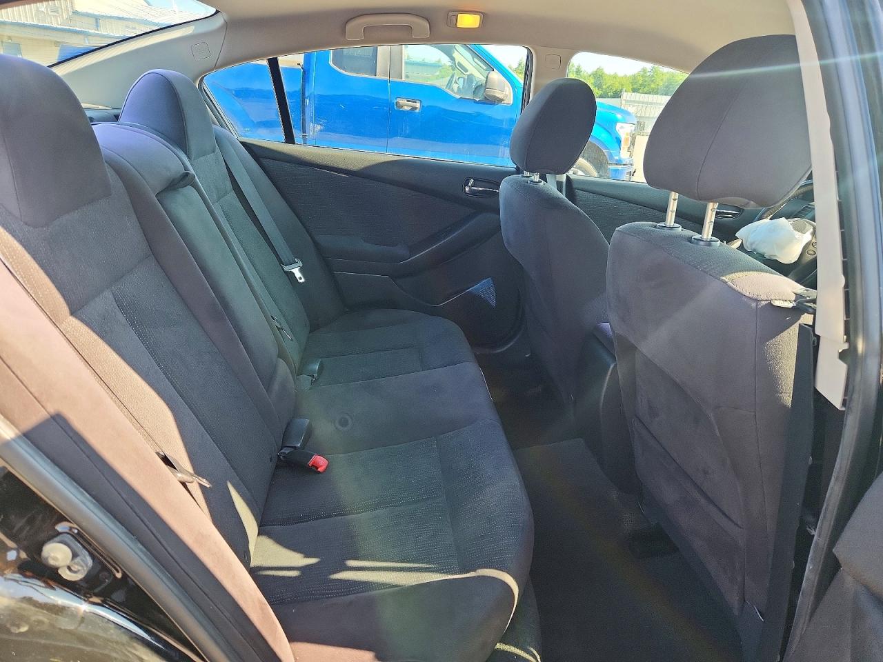 2012 NISSAN ALTIMA