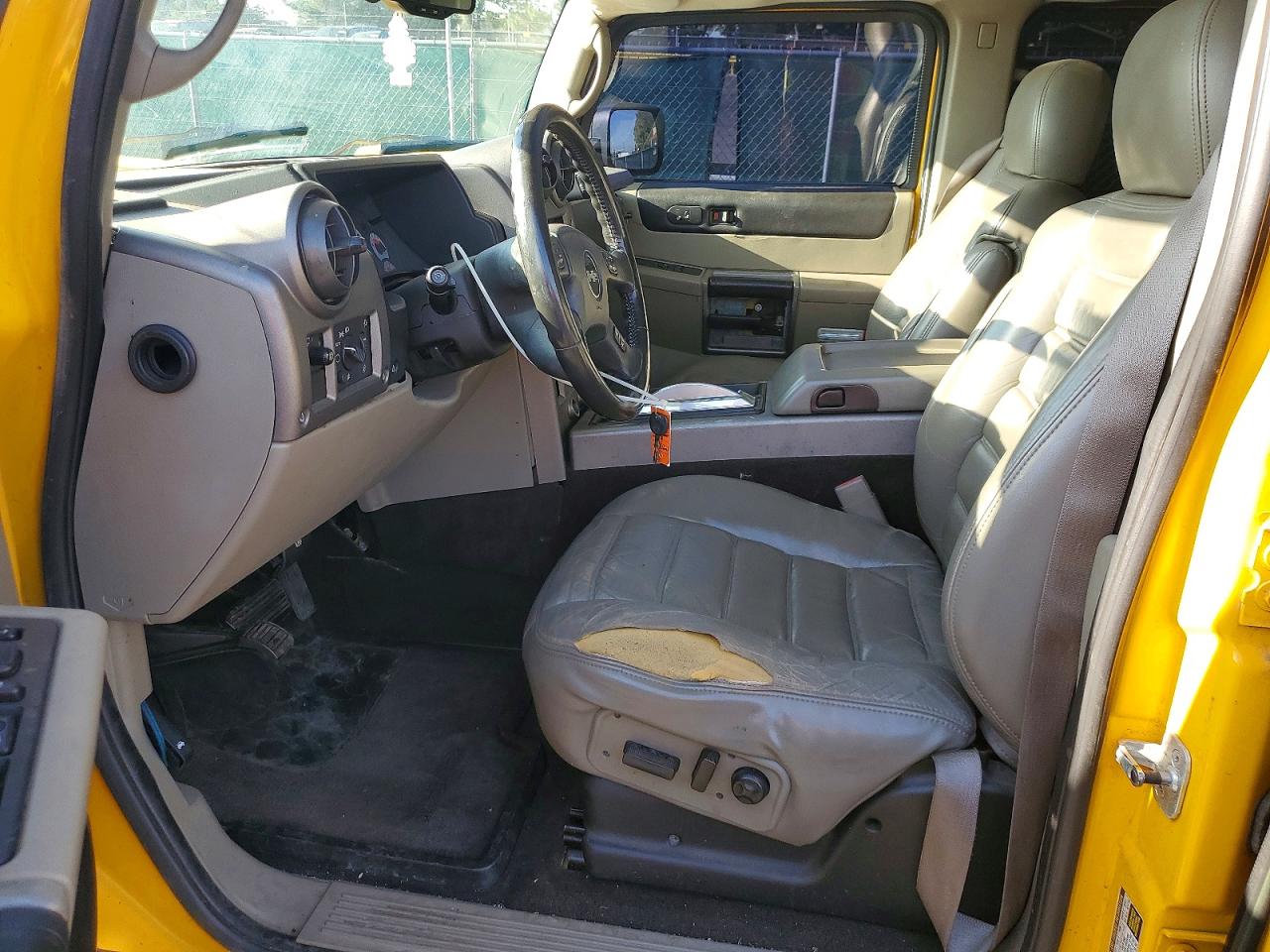 2004 HUMMER H2