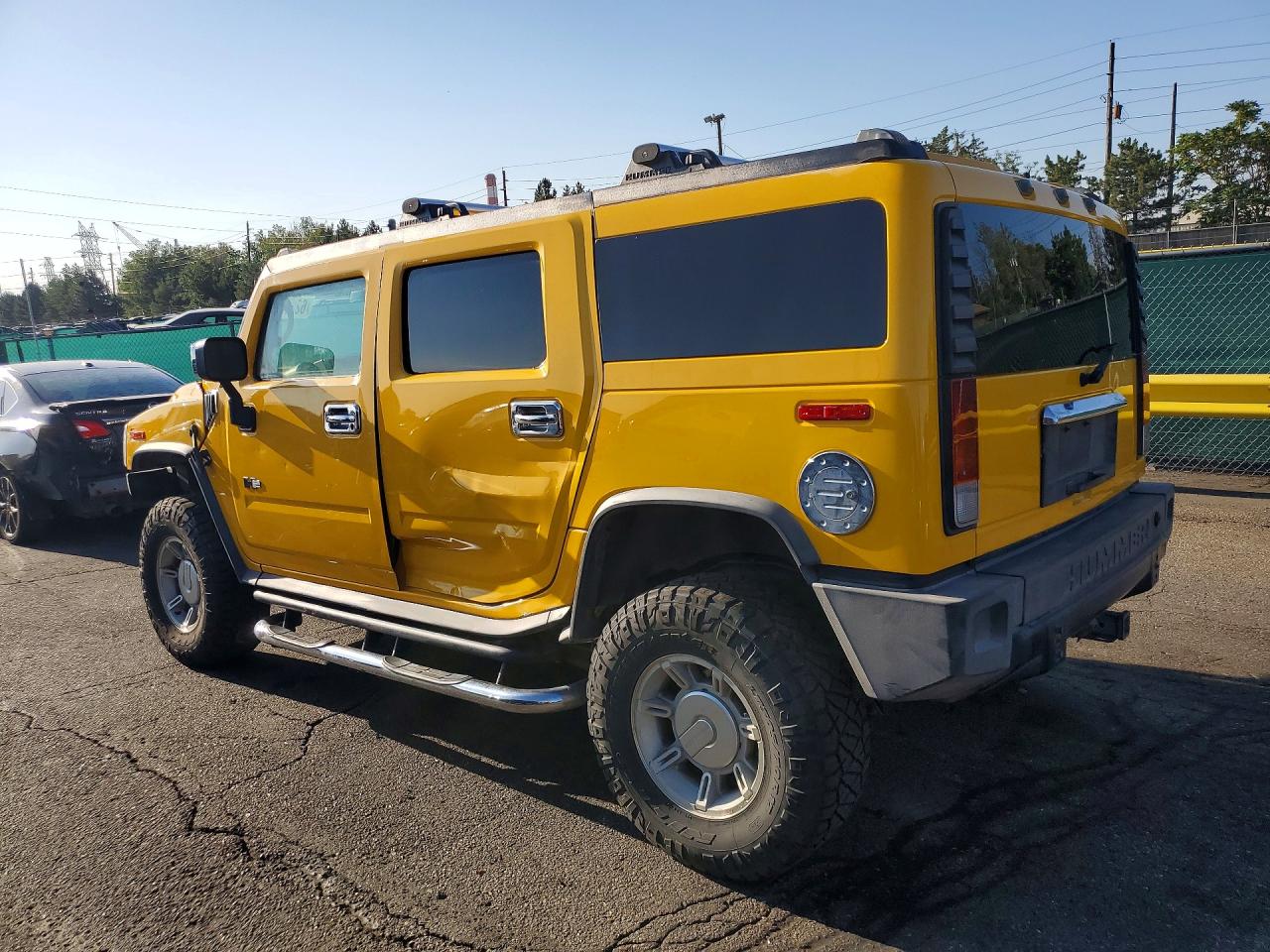 2004 HUMMER H2