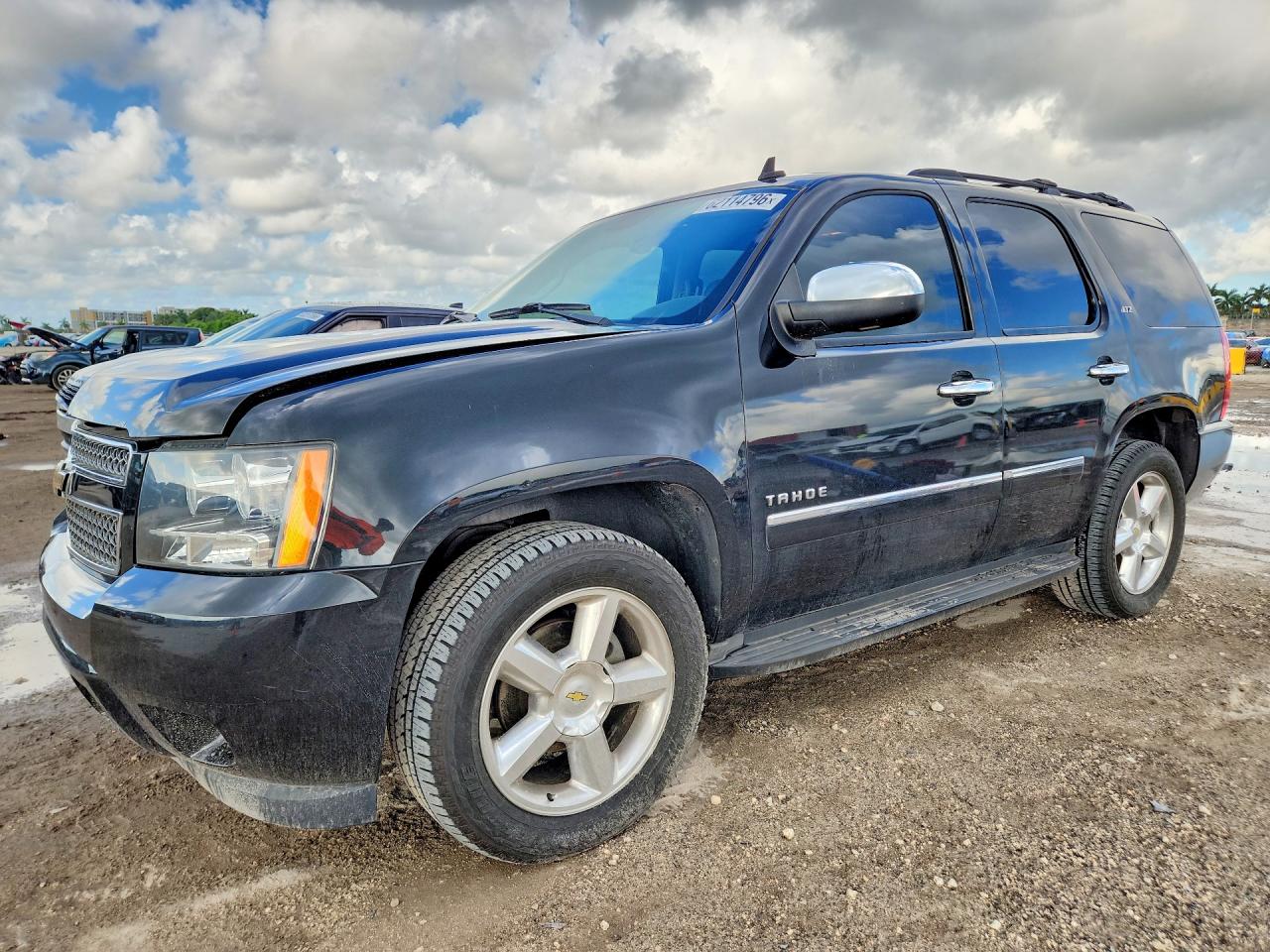 2011 CHEVROLET TAHOE