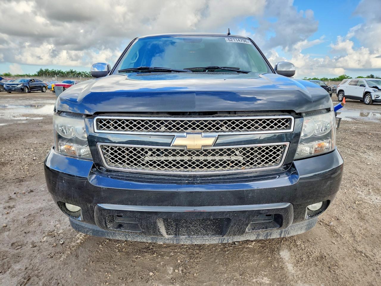 2011 CHEVROLET TAHOE