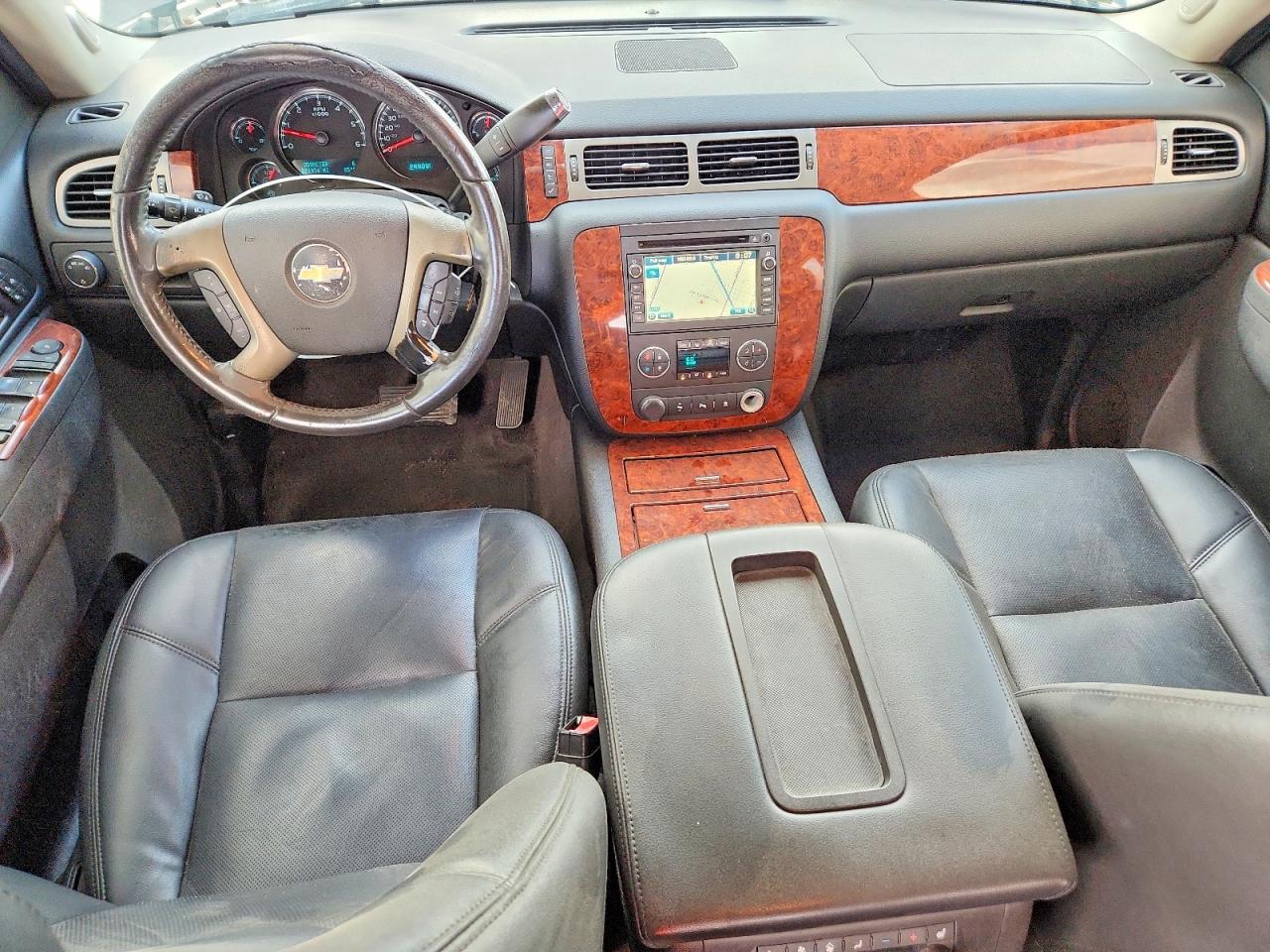 2011 CHEVROLET TAHOE