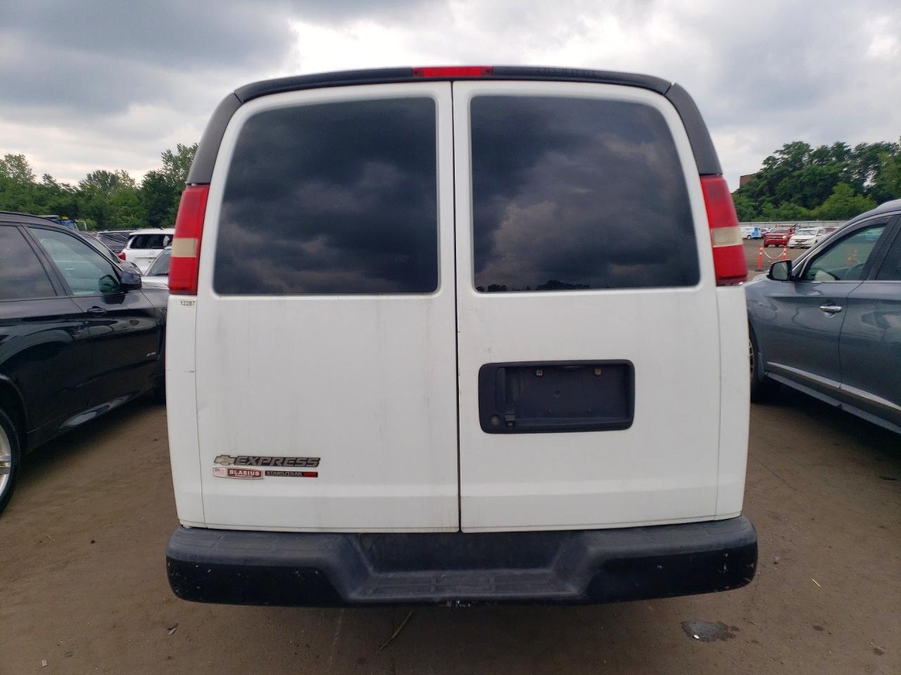 2014 CHEVROLET EXPRESS