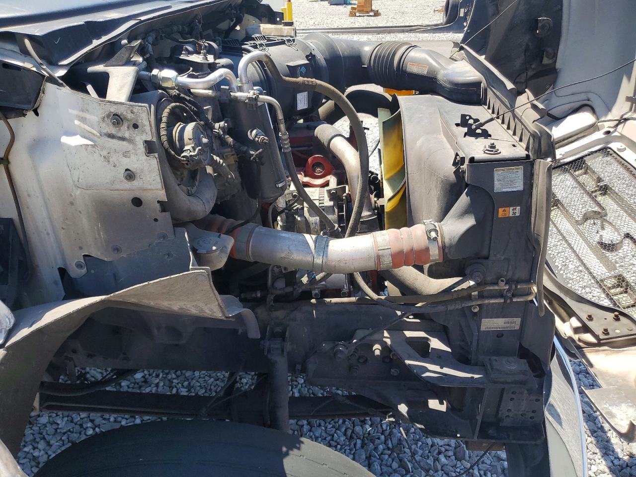 2010 FORD F650