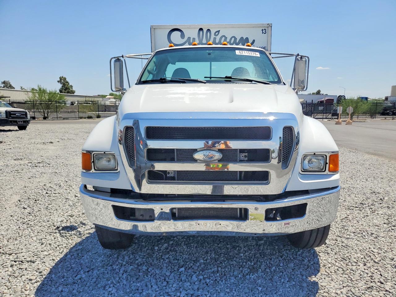 2010 FORD F650