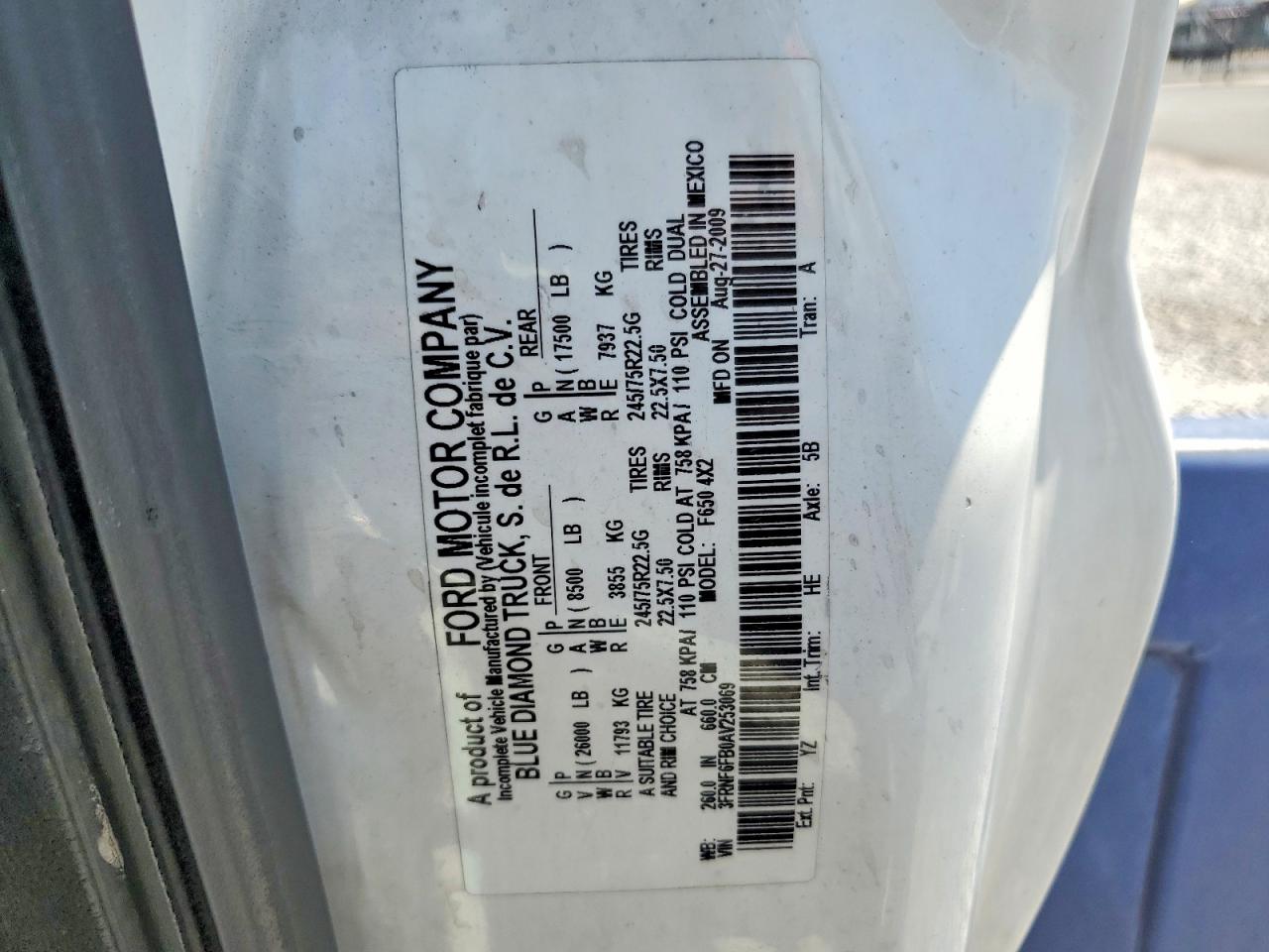 2010 FORD F650