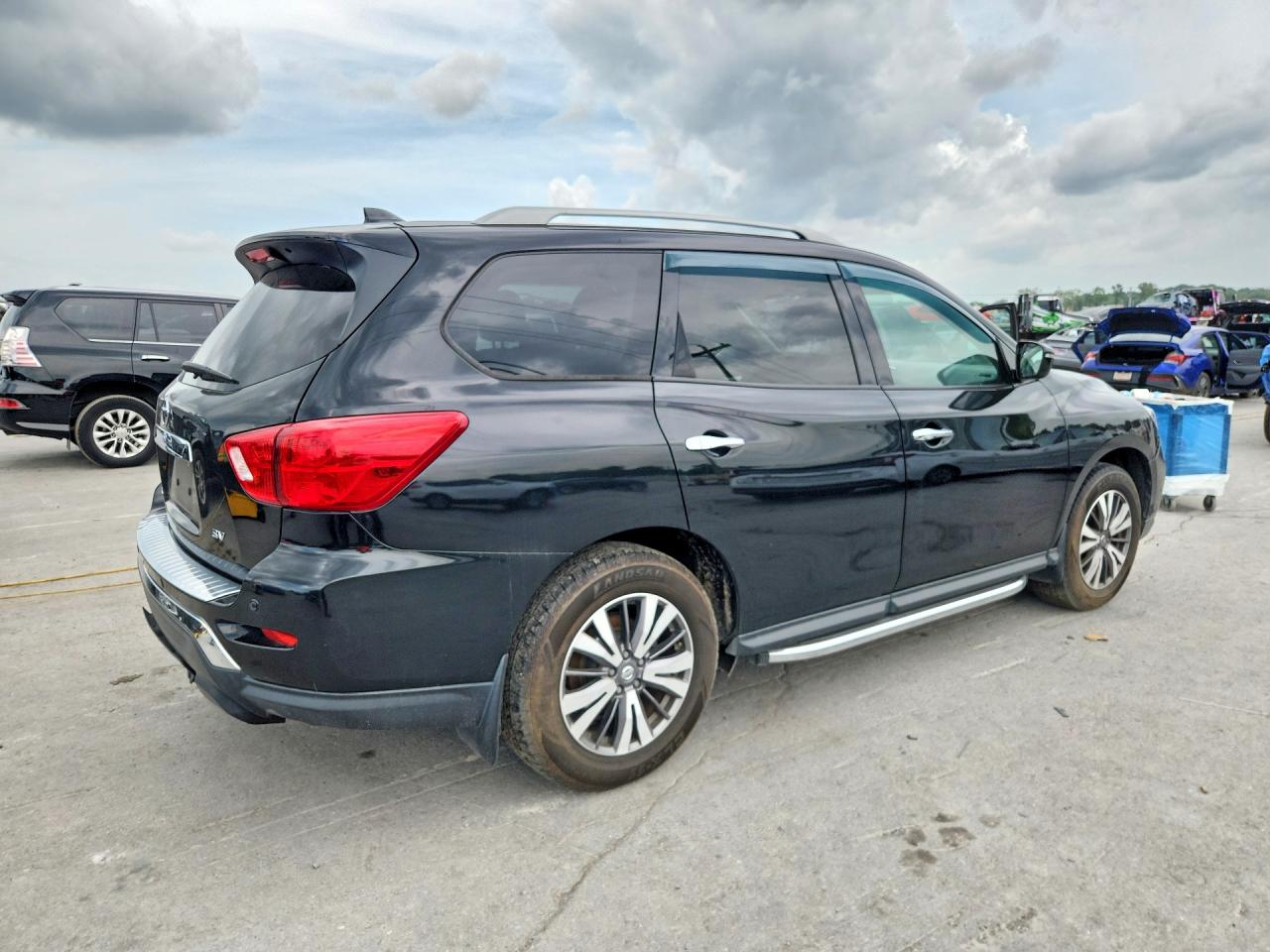 2020 NISSAN PATHFINDER