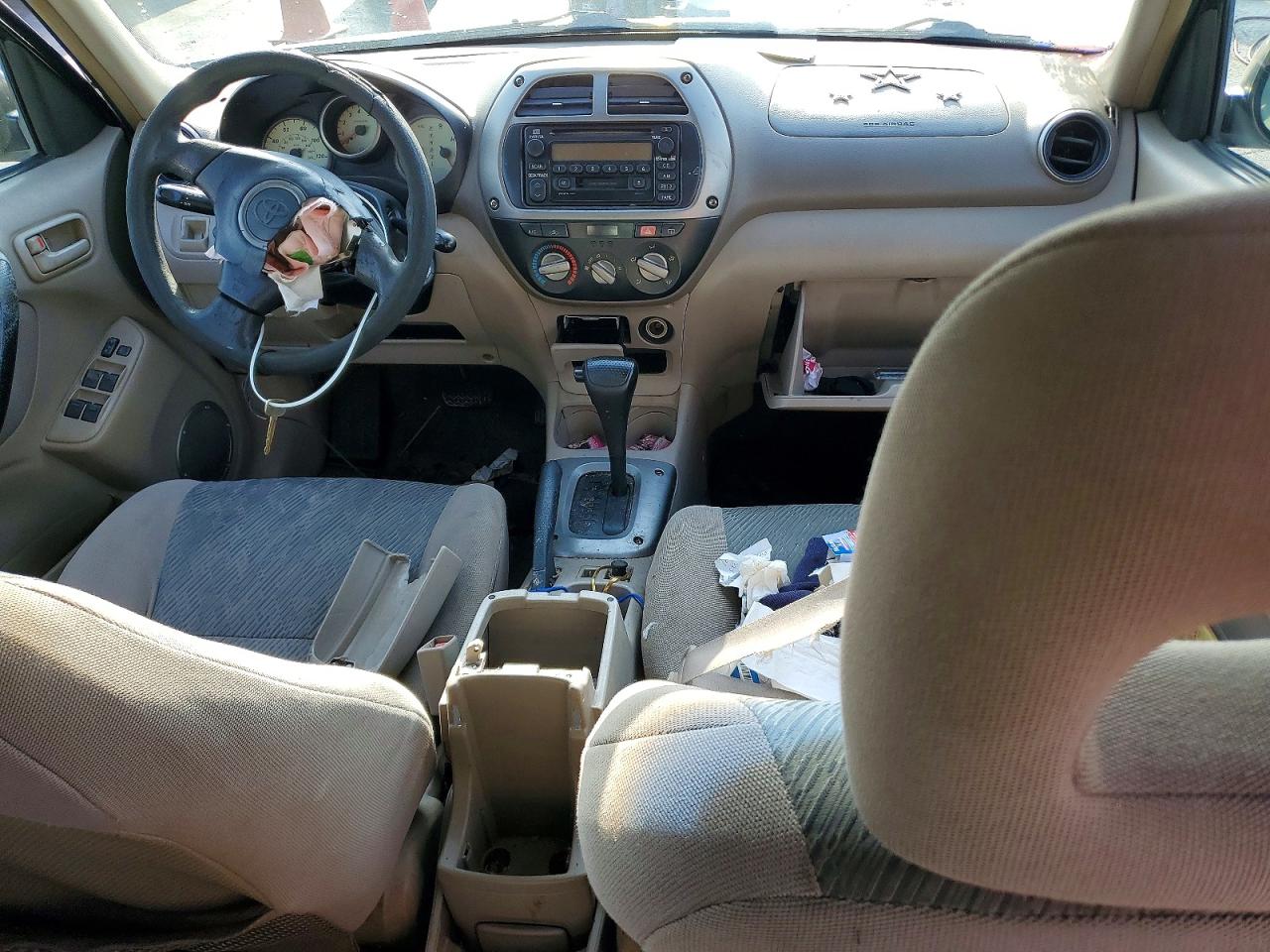 2002 TOYOTA RAV4