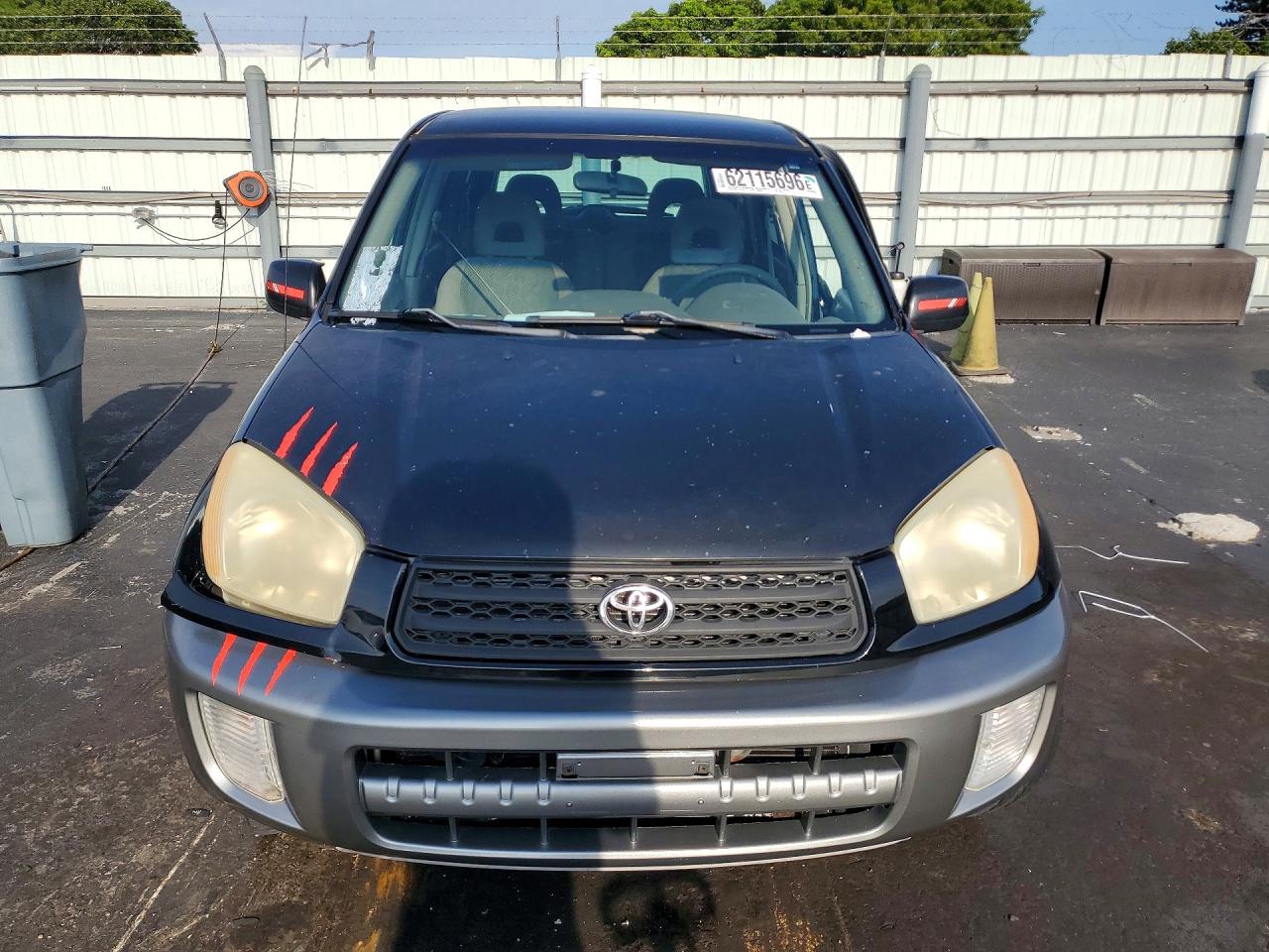 2002 TOYOTA RAV4