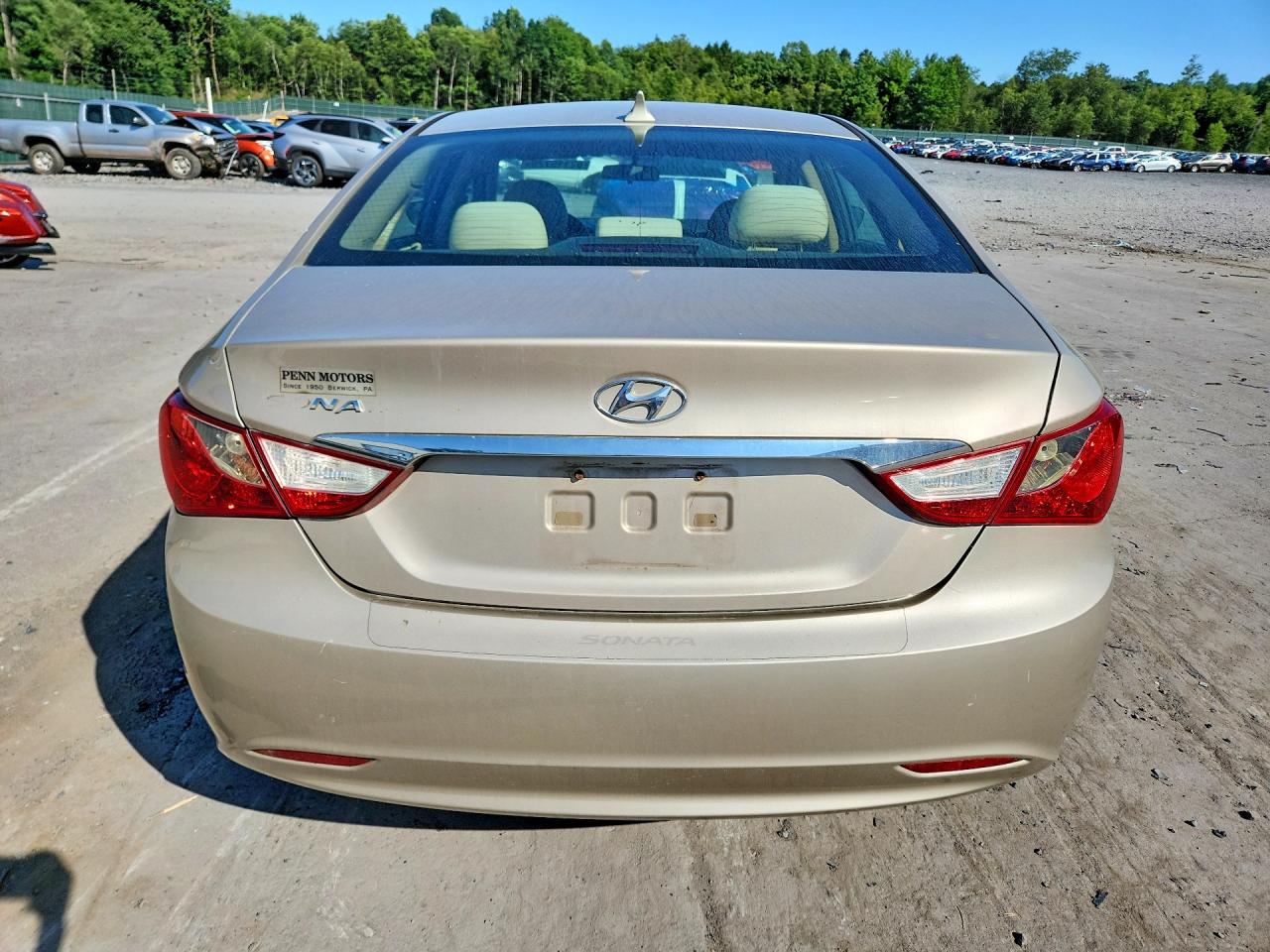 2011 HYUNDAI SONATA