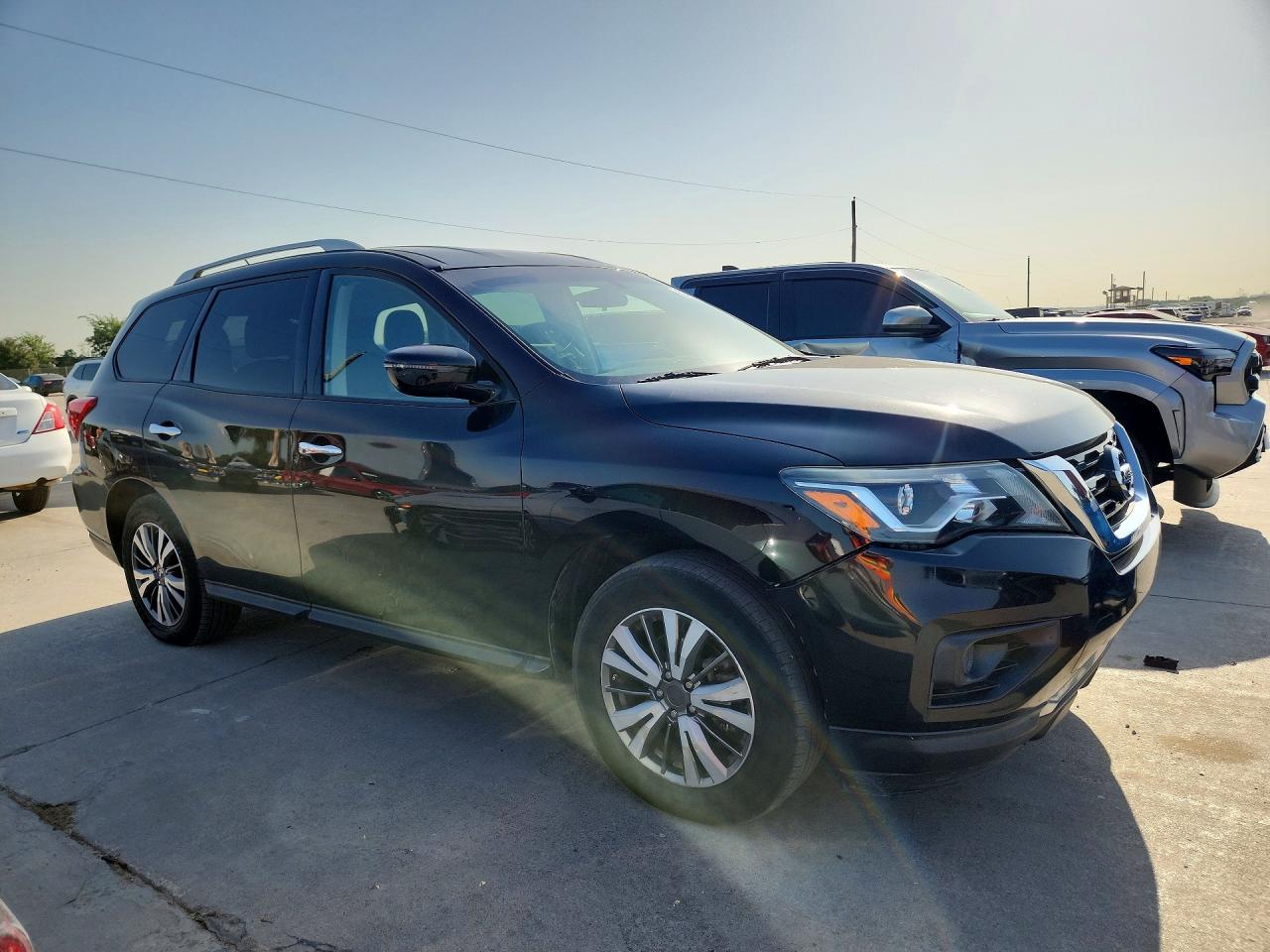 2018 NISSAN PATHFINDER
