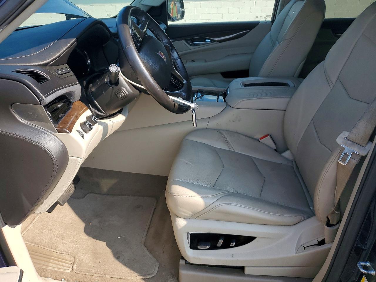 2018 CADILLAC ESCALADE
