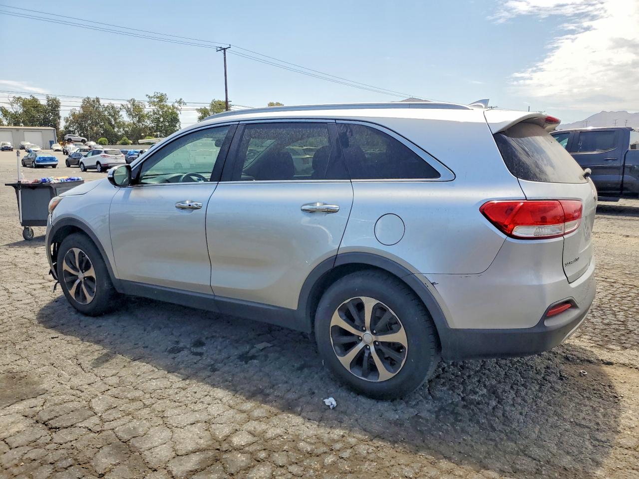 2017 KIA SORENTO