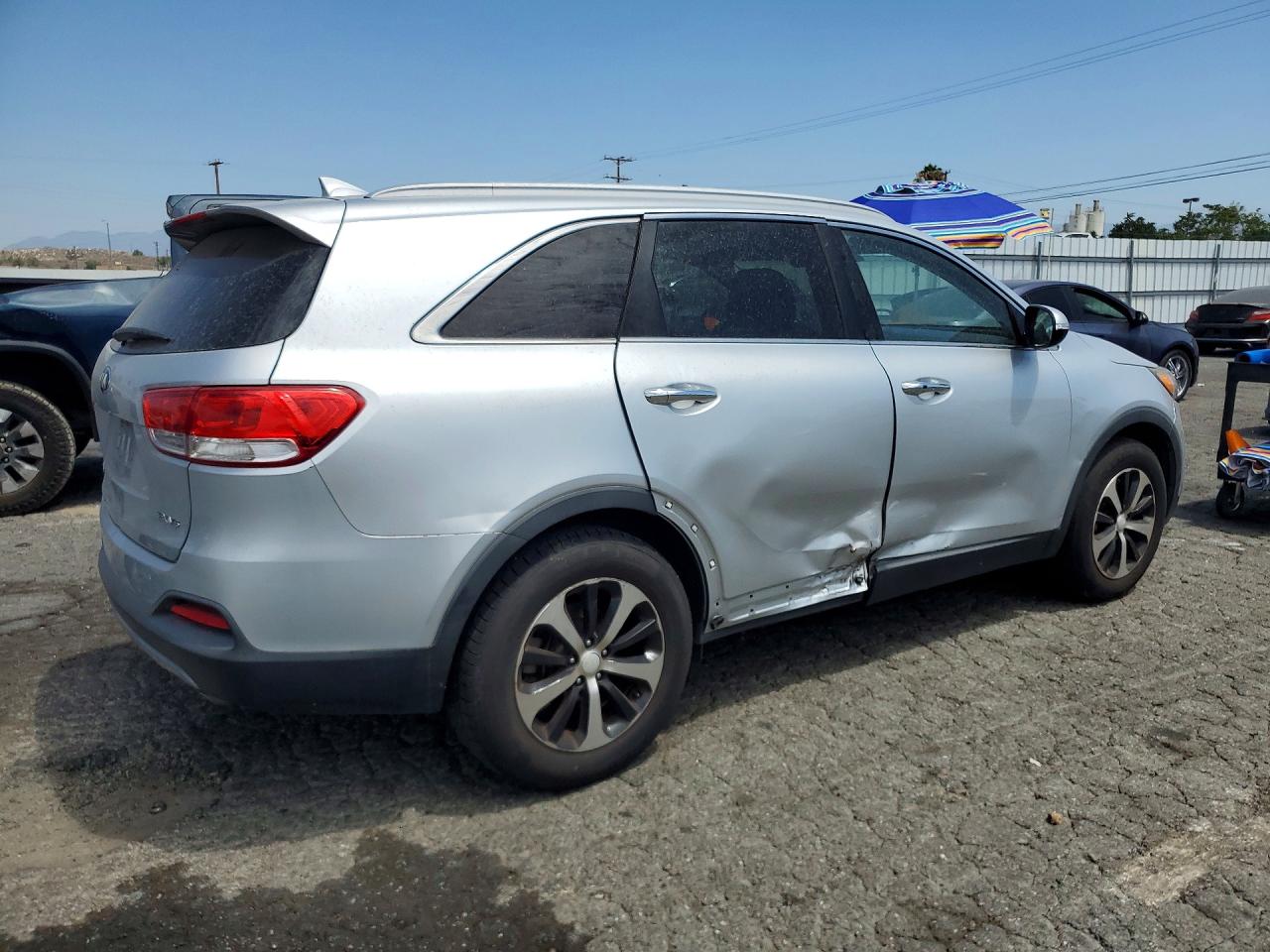 2017 KIA SORENTO