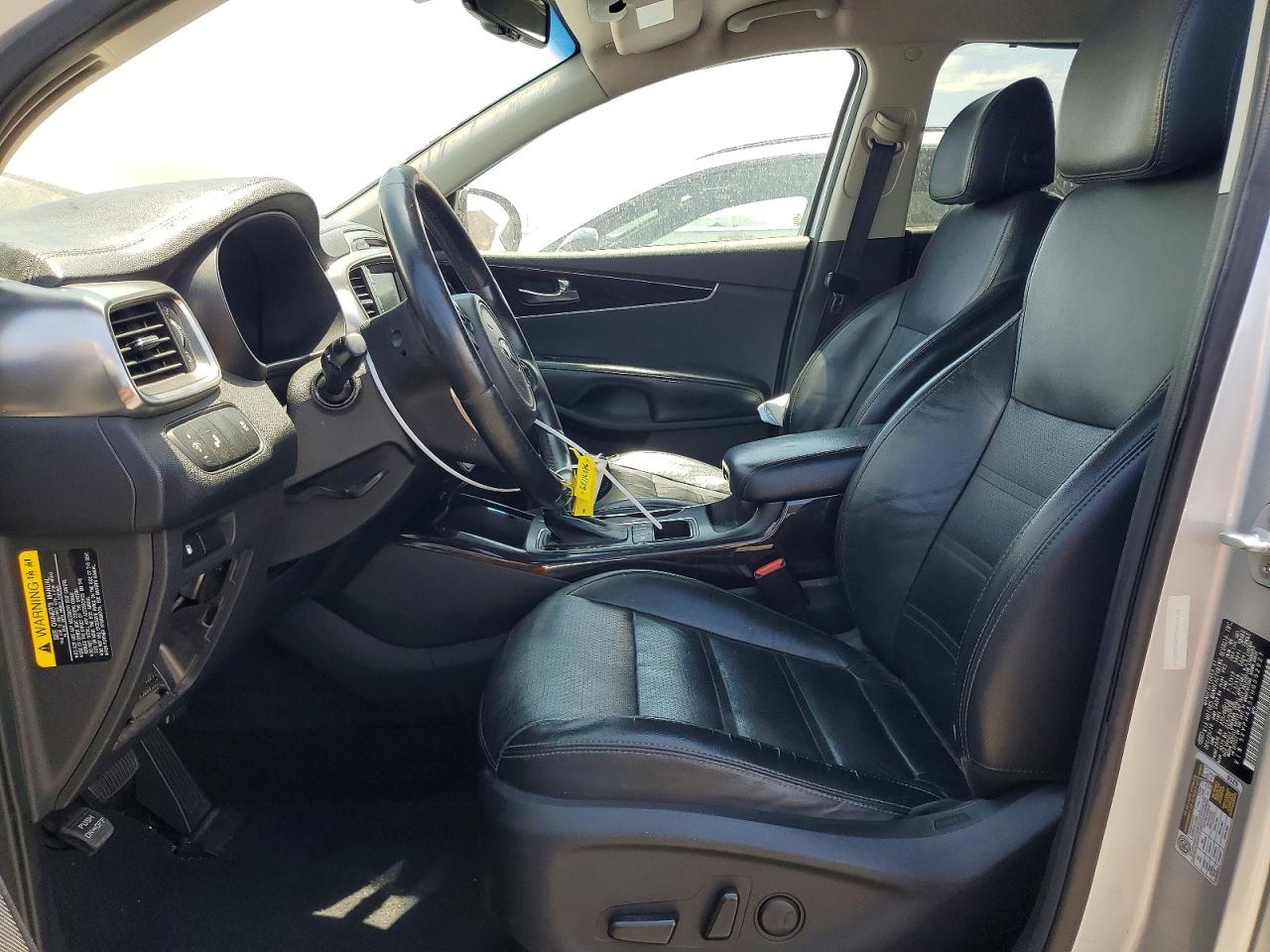 2017 KIA SORENTO
