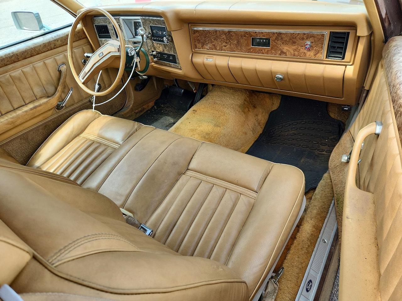 1976 FORD GRANADA