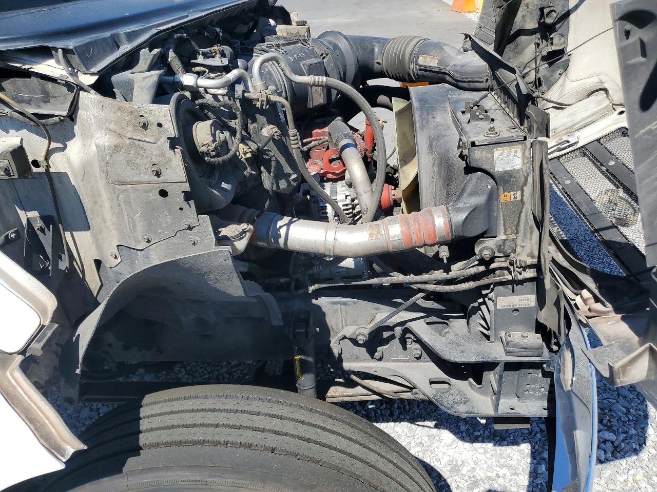 2010 FORD F650