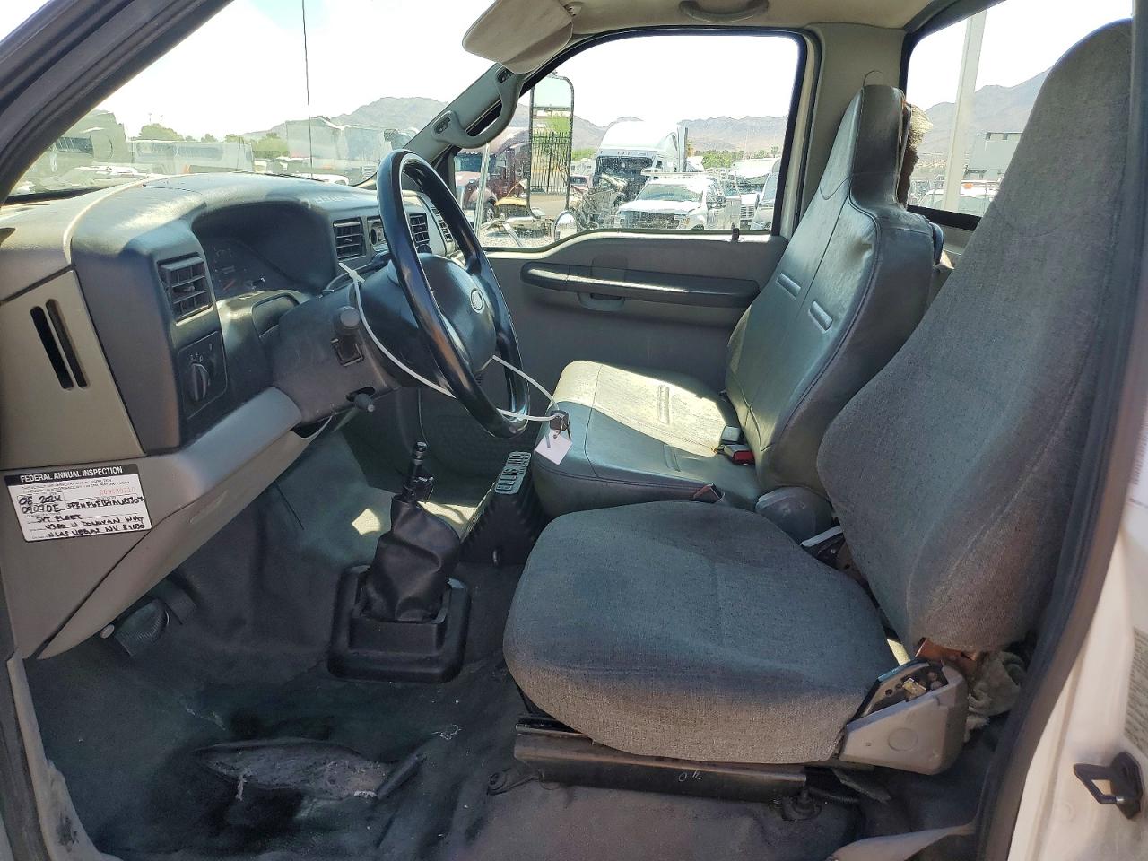 2010 FORD F650