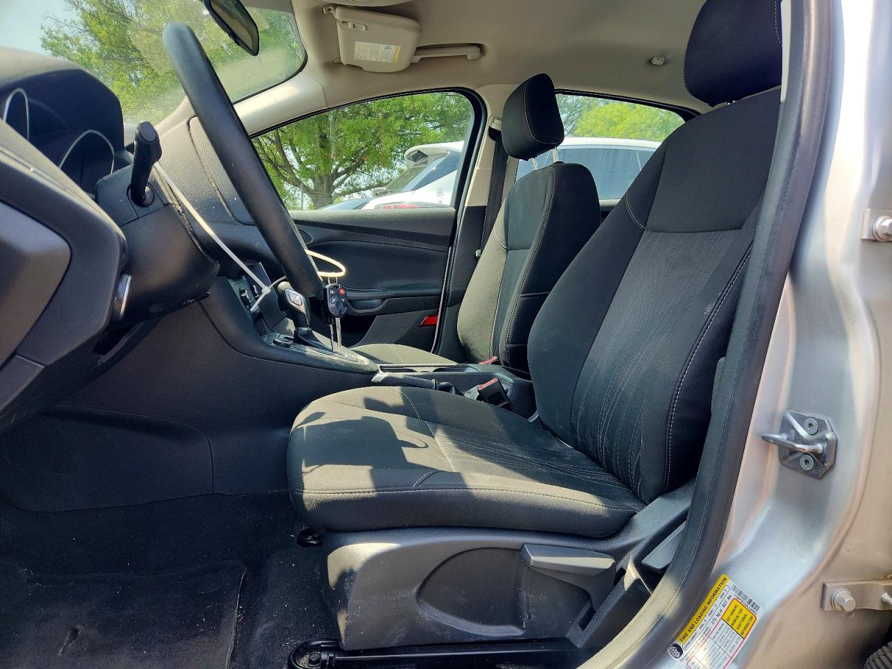 2017 FORD FOCUS