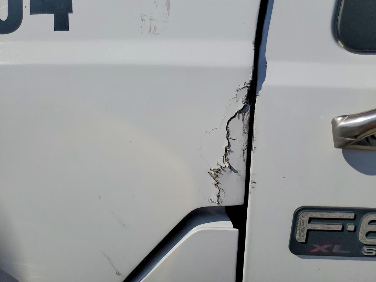 2008 FORD F650